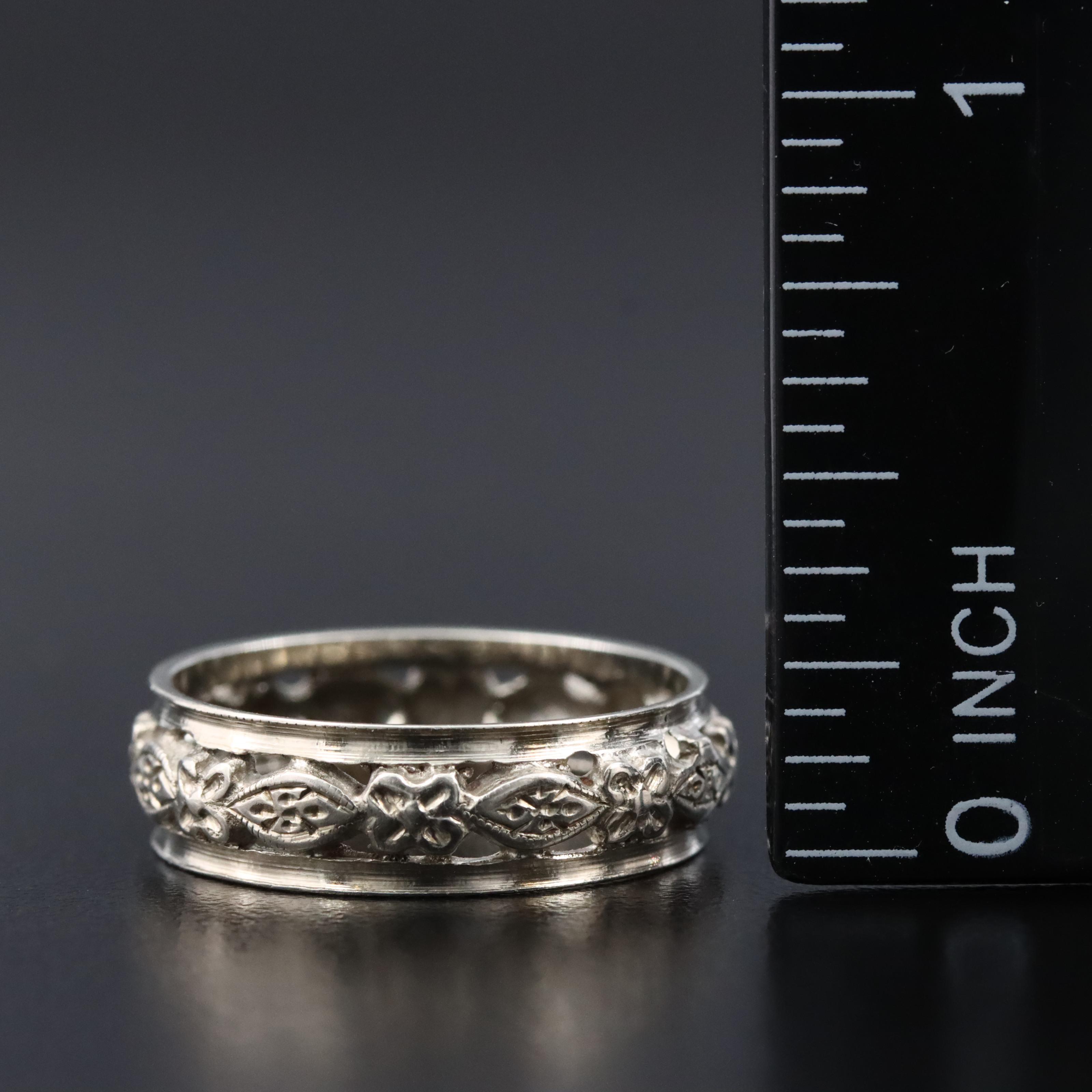 Vintage 14K Floral Band