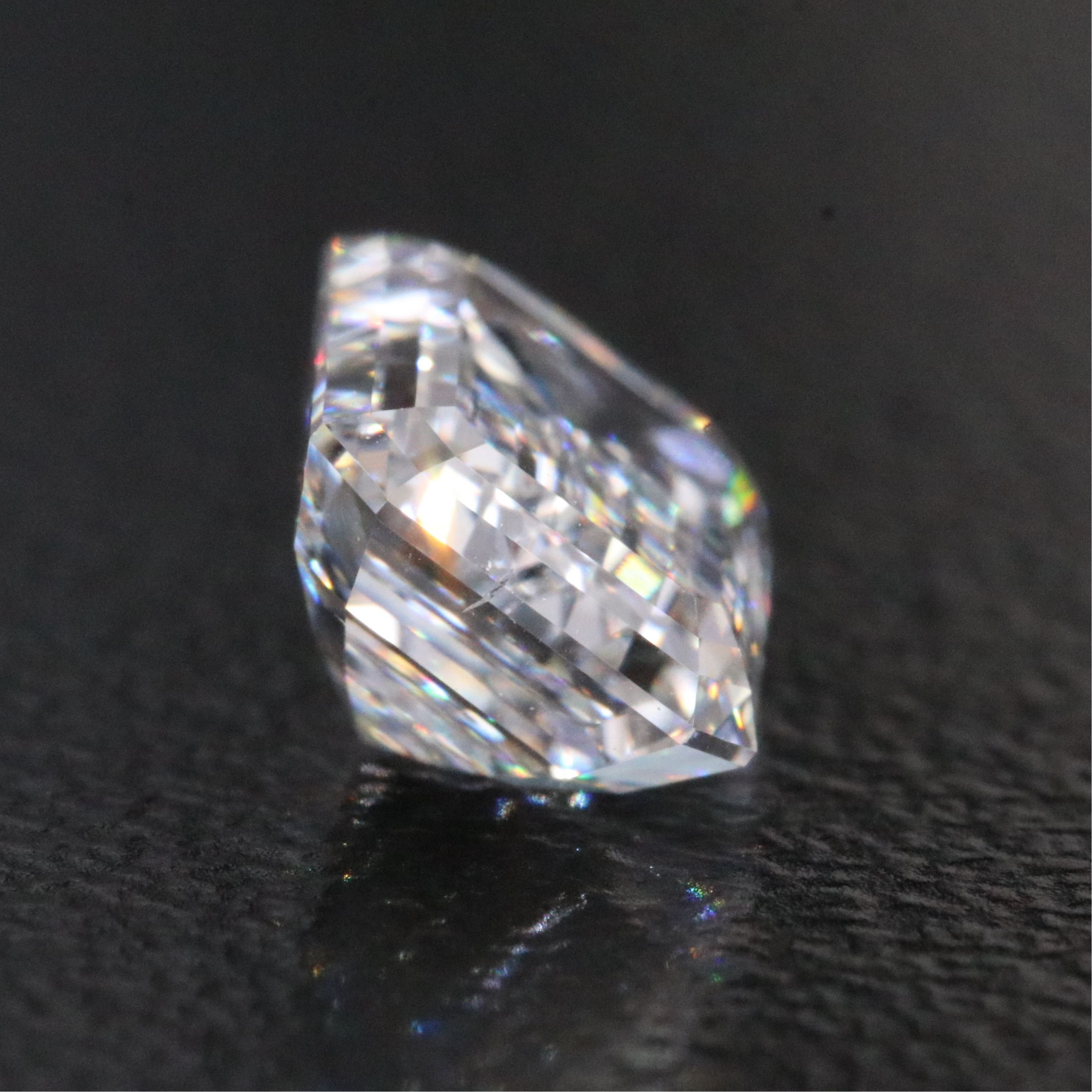 Loose 1.57 CT Lab Grown Diamond with IGI Report