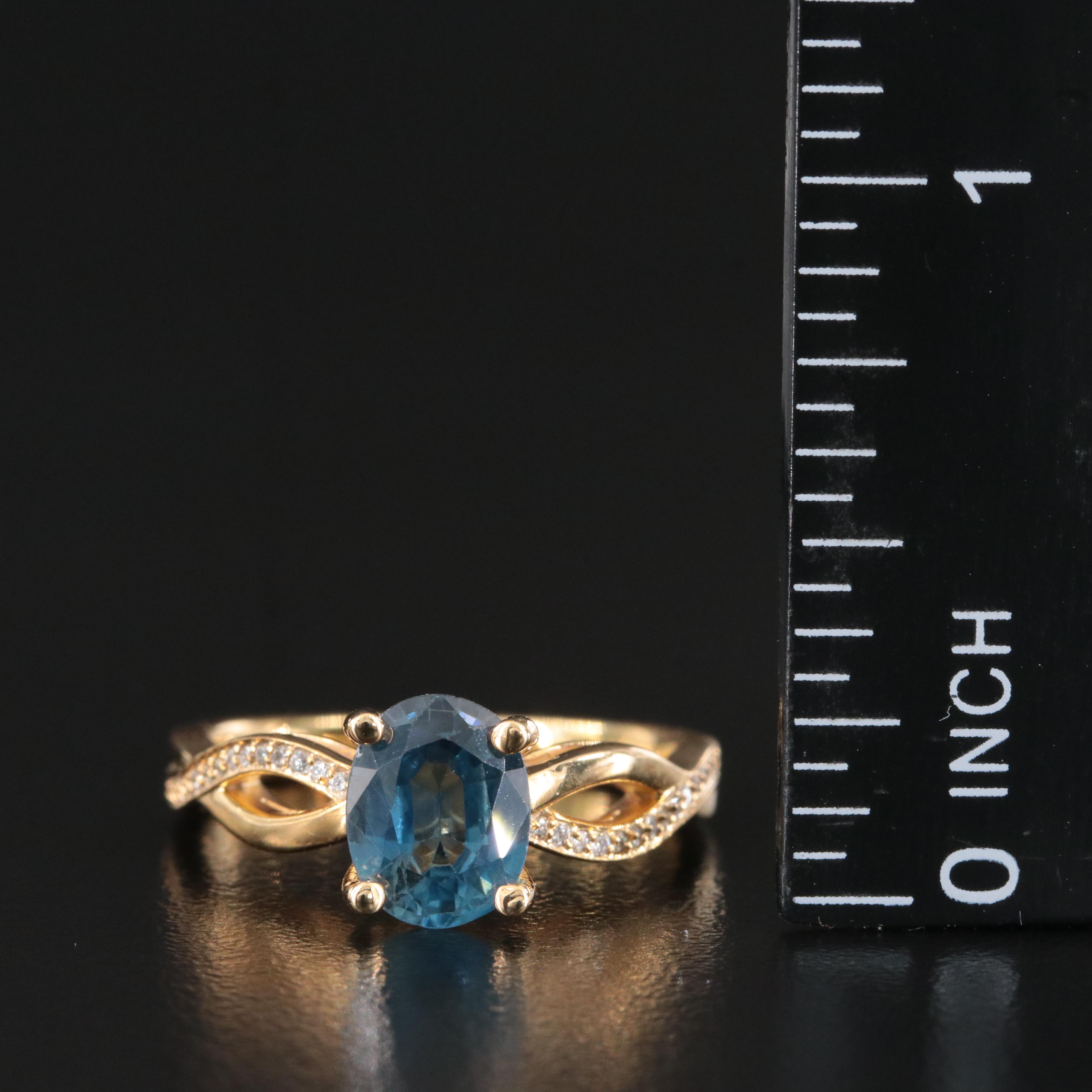 18K 1.57 CT Sapphire and Diamond Ring with GIA Report