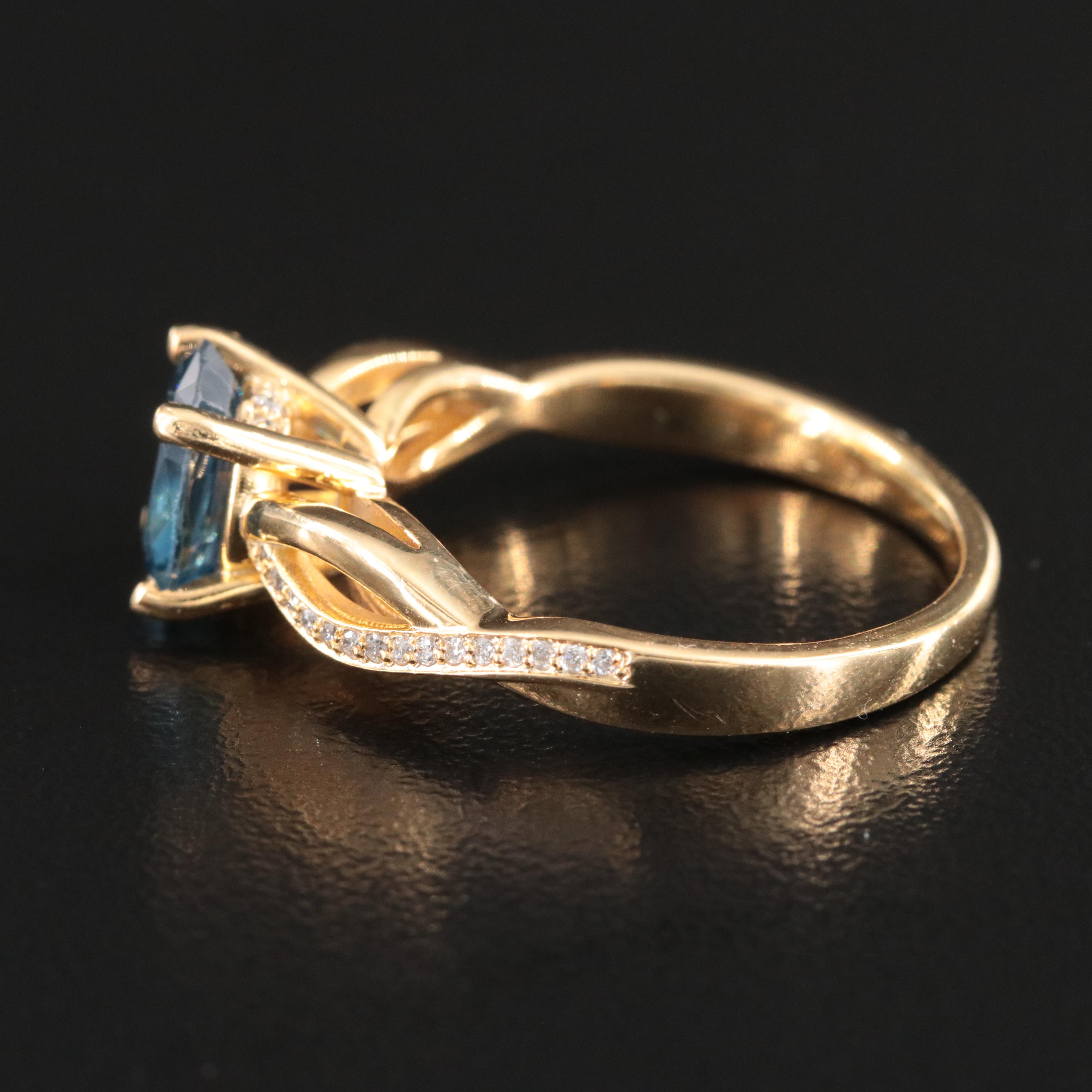 18K 1.57 CT Sapphire and Diamond Ring with GIA Report