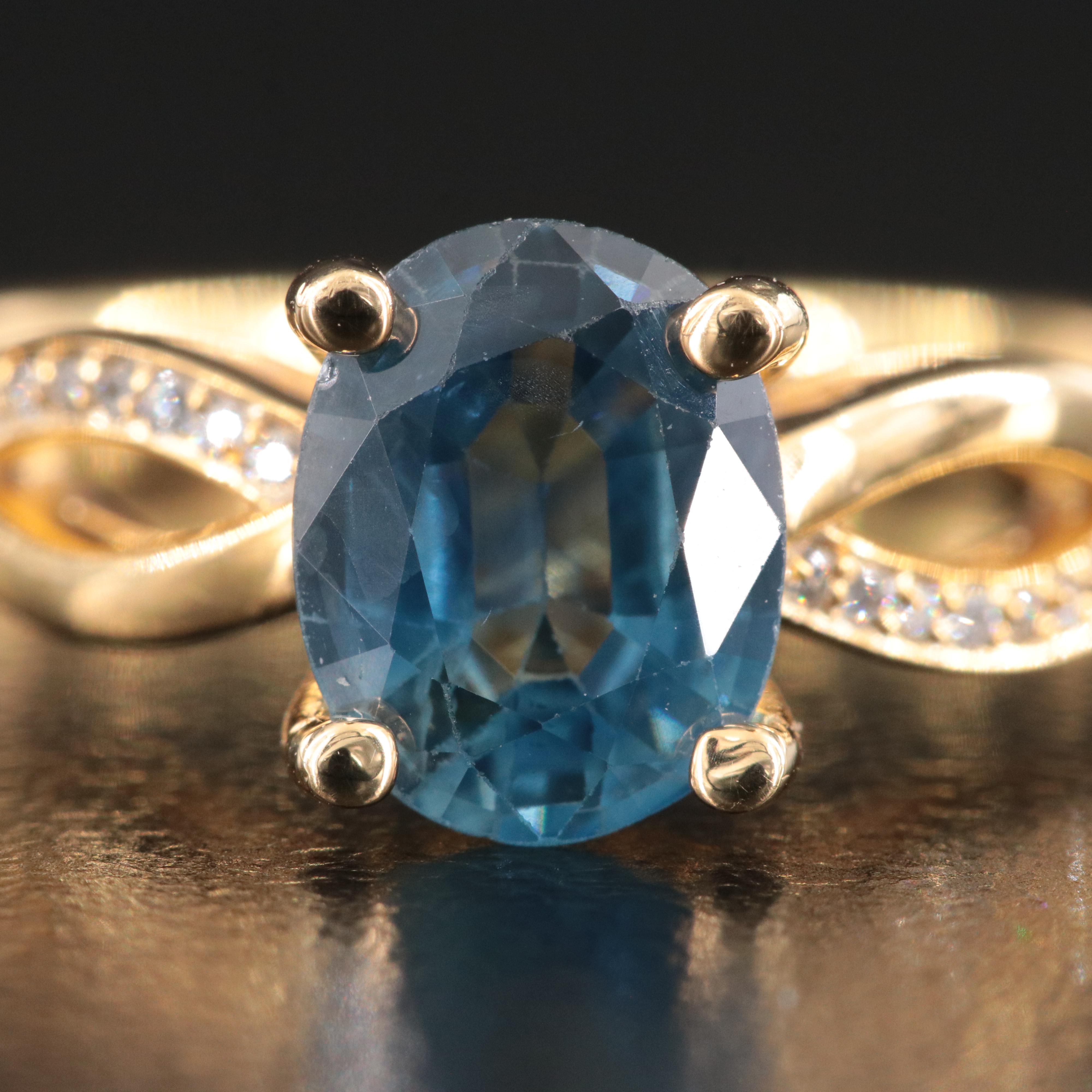 18K 1.57 CT Sapphire and Diamond Ring with GIA Report