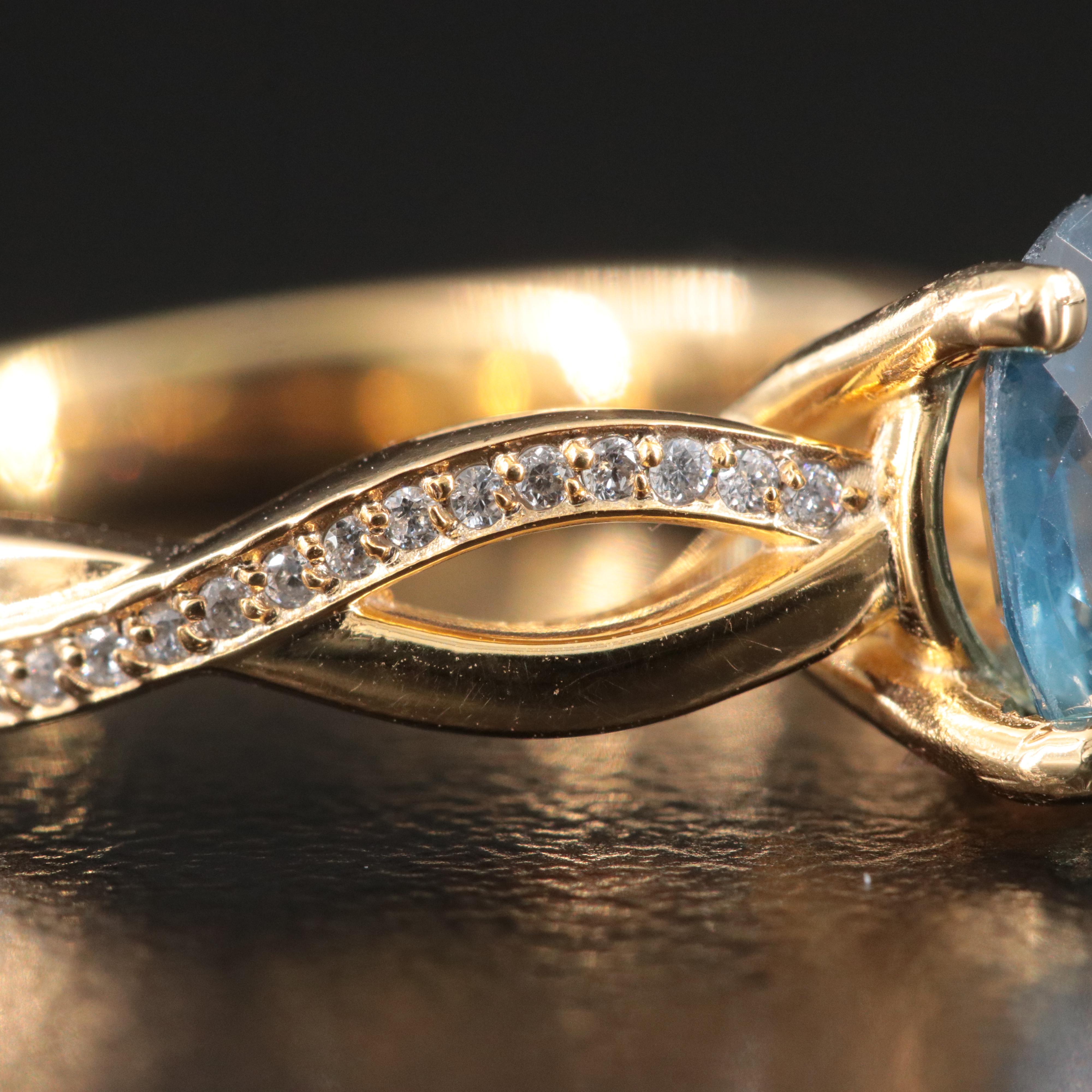 18K 1.57 CT Sapphire and Diamond Ring with GIA Report