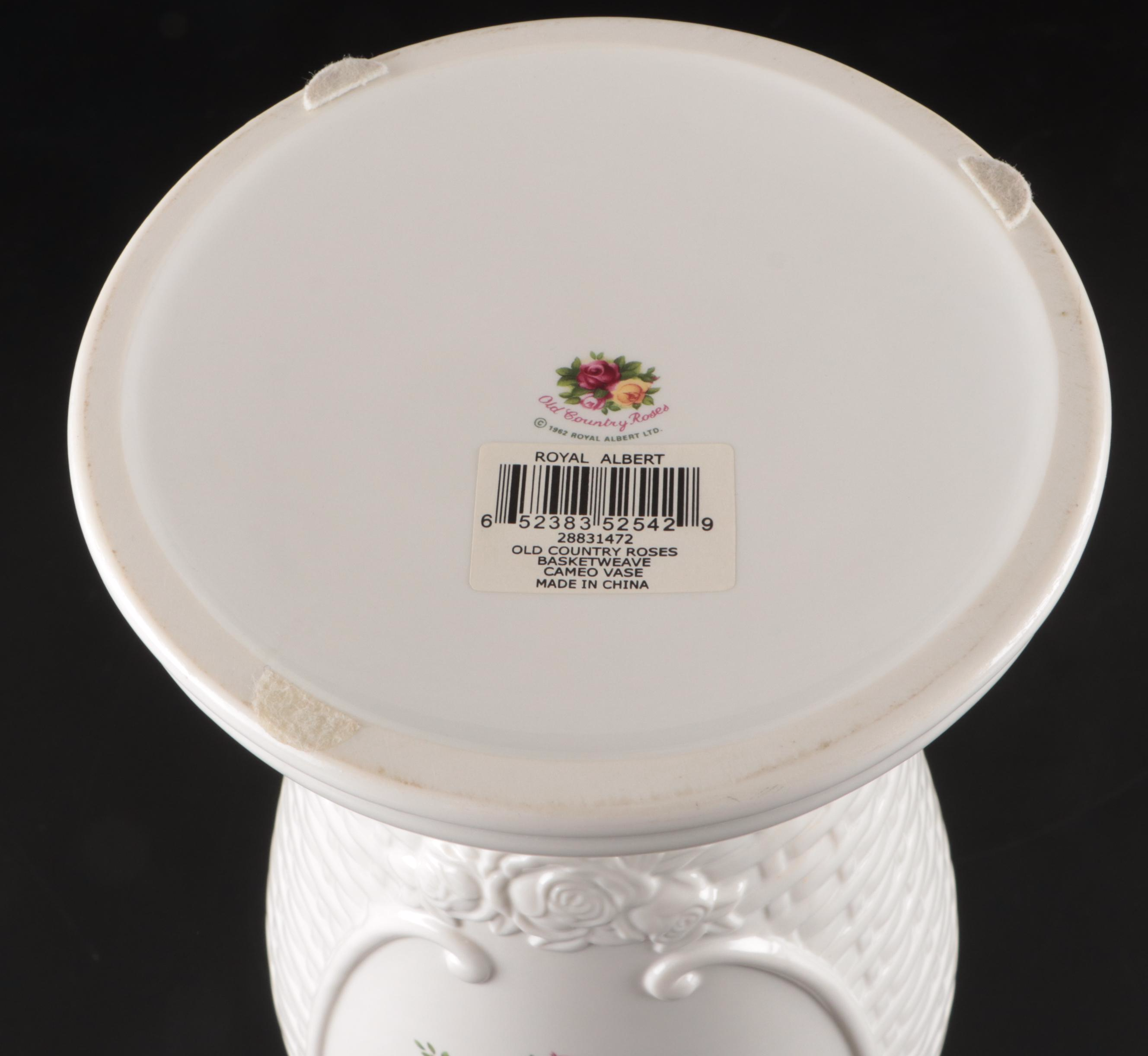 Royal Albert "Old Country Roses" Ceramic Vase with More Floral Décor