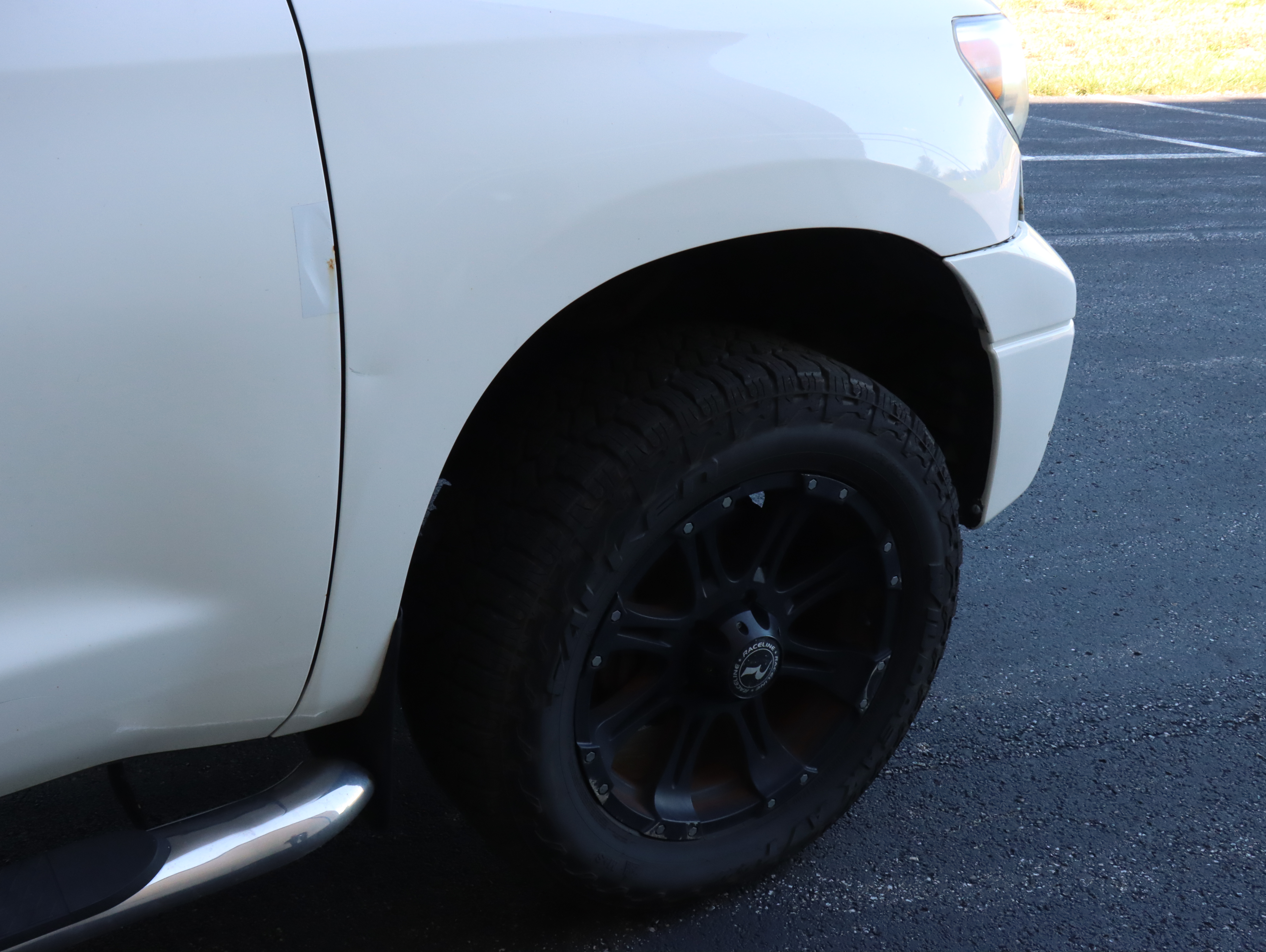 2010 Toyota Tundra Limited 4x4 Double Cab Pickup Truck