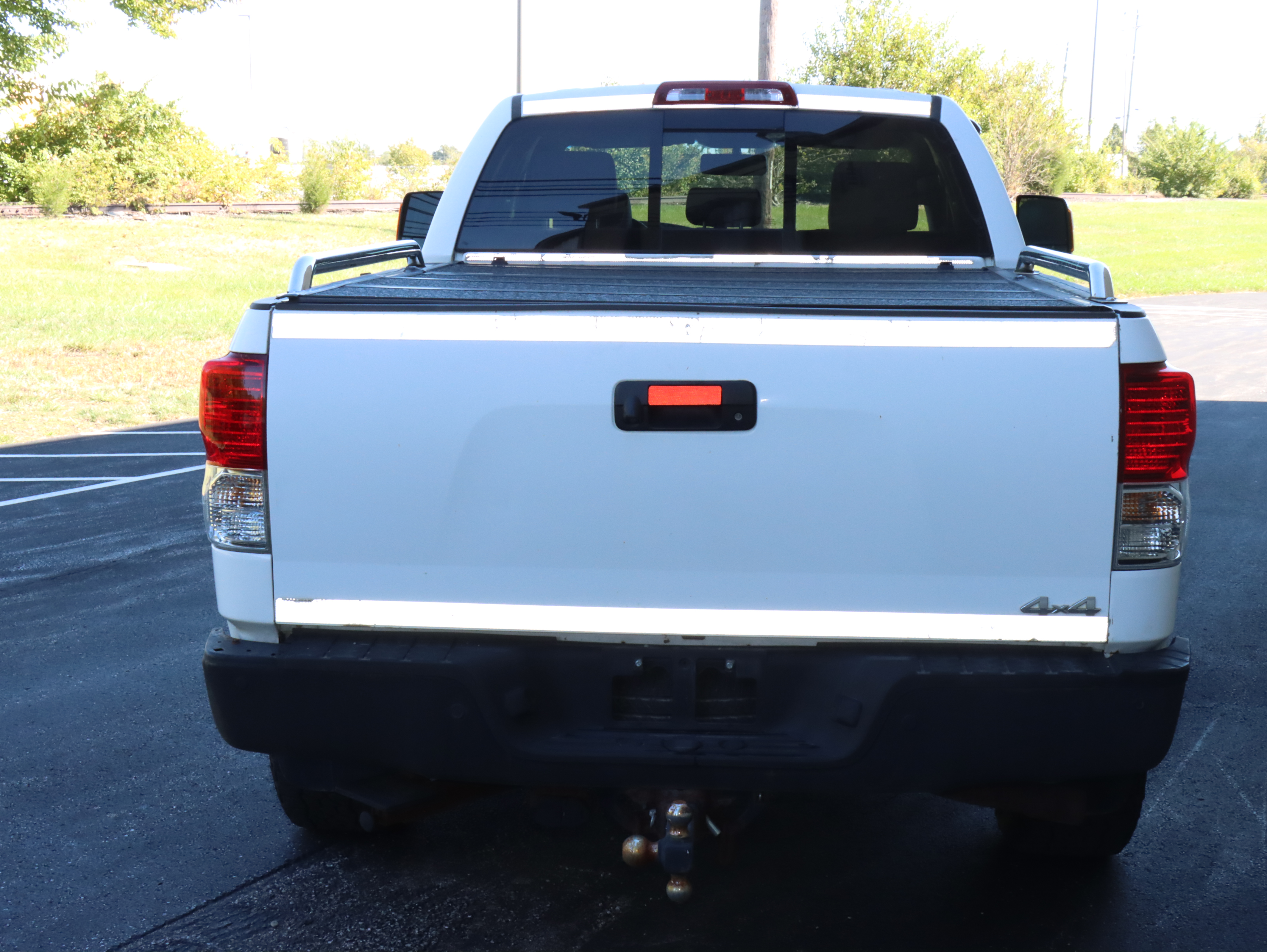 2010 Toyota Tundra Limited 4x4 Double Cab Pickup Truck
