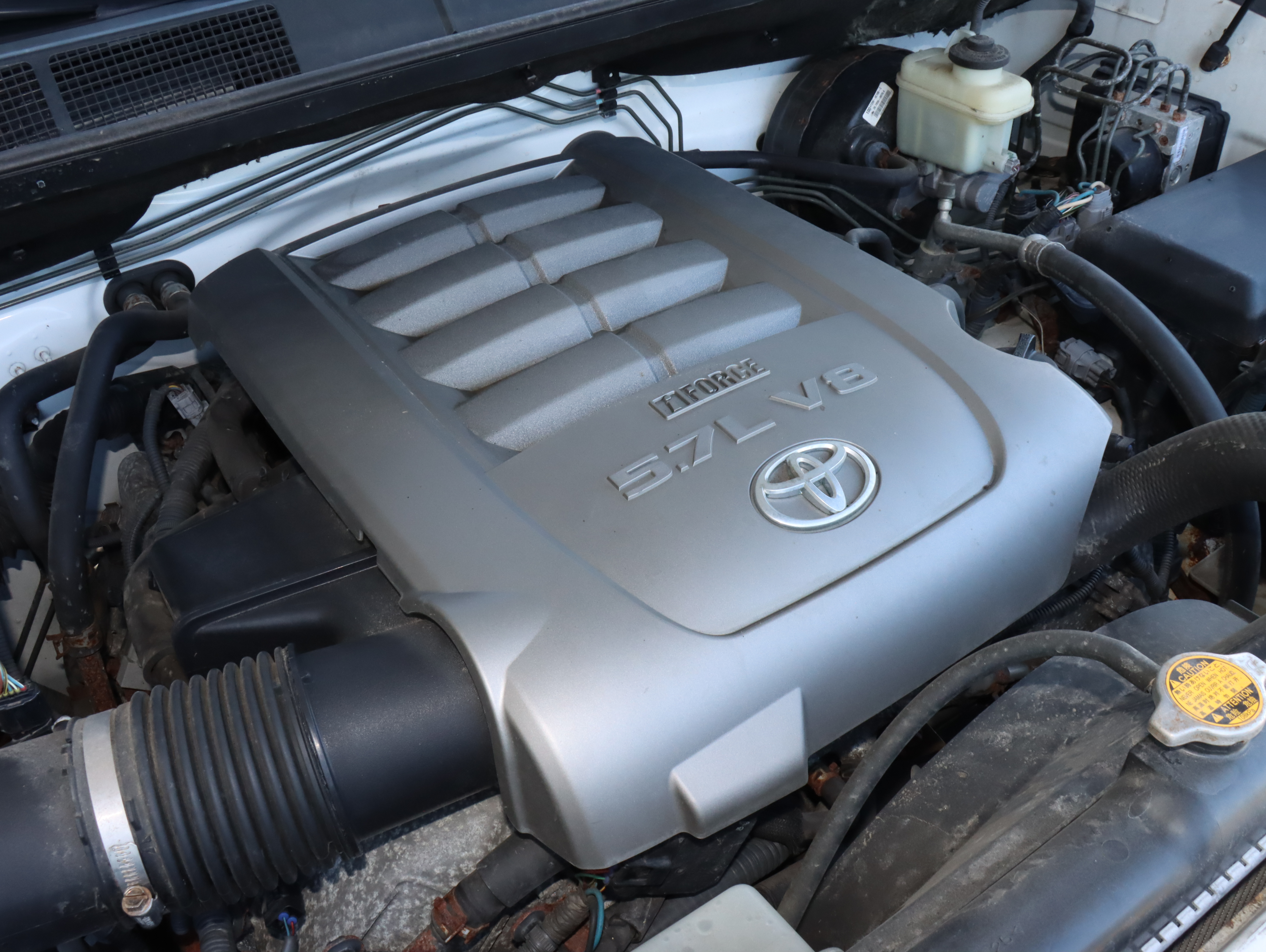 2010 Toyota Tundra Limited 4x4 Double Cab Pickup Truck