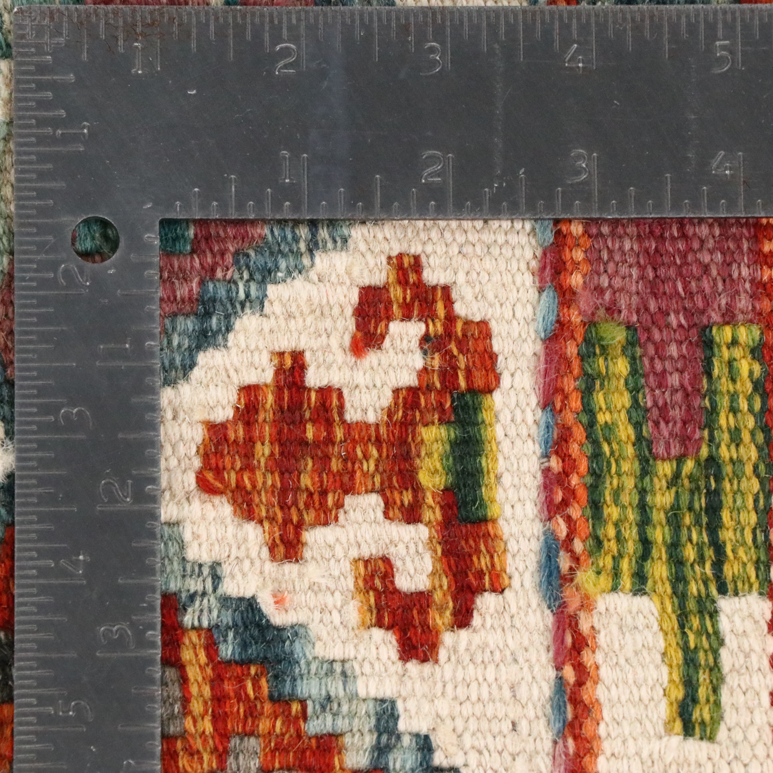 4'10 x 7'1 Handwoven Pakistani Kilim Area Rug