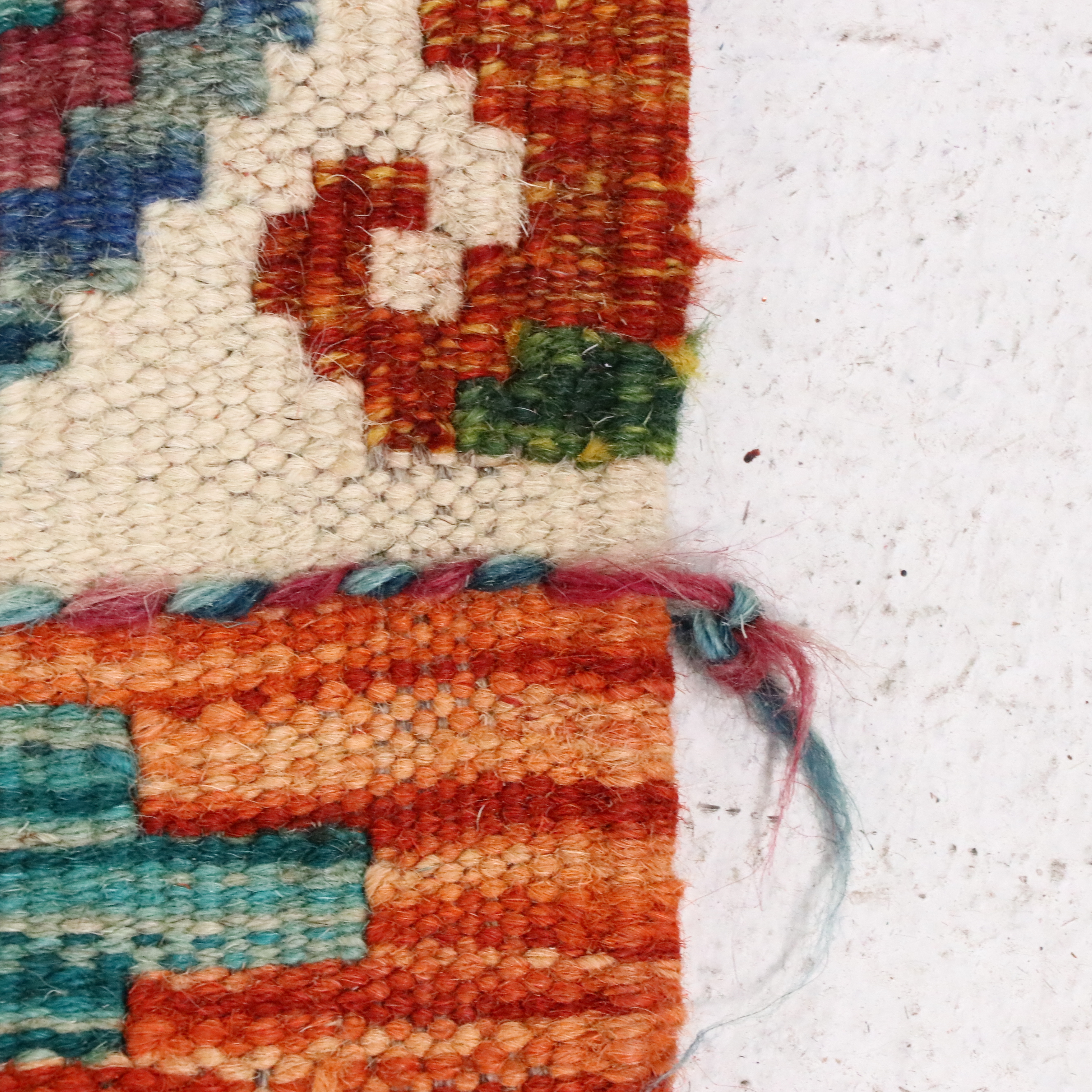 4'10 x 7'1 Handwoven Pakistani Kilim Area Rug