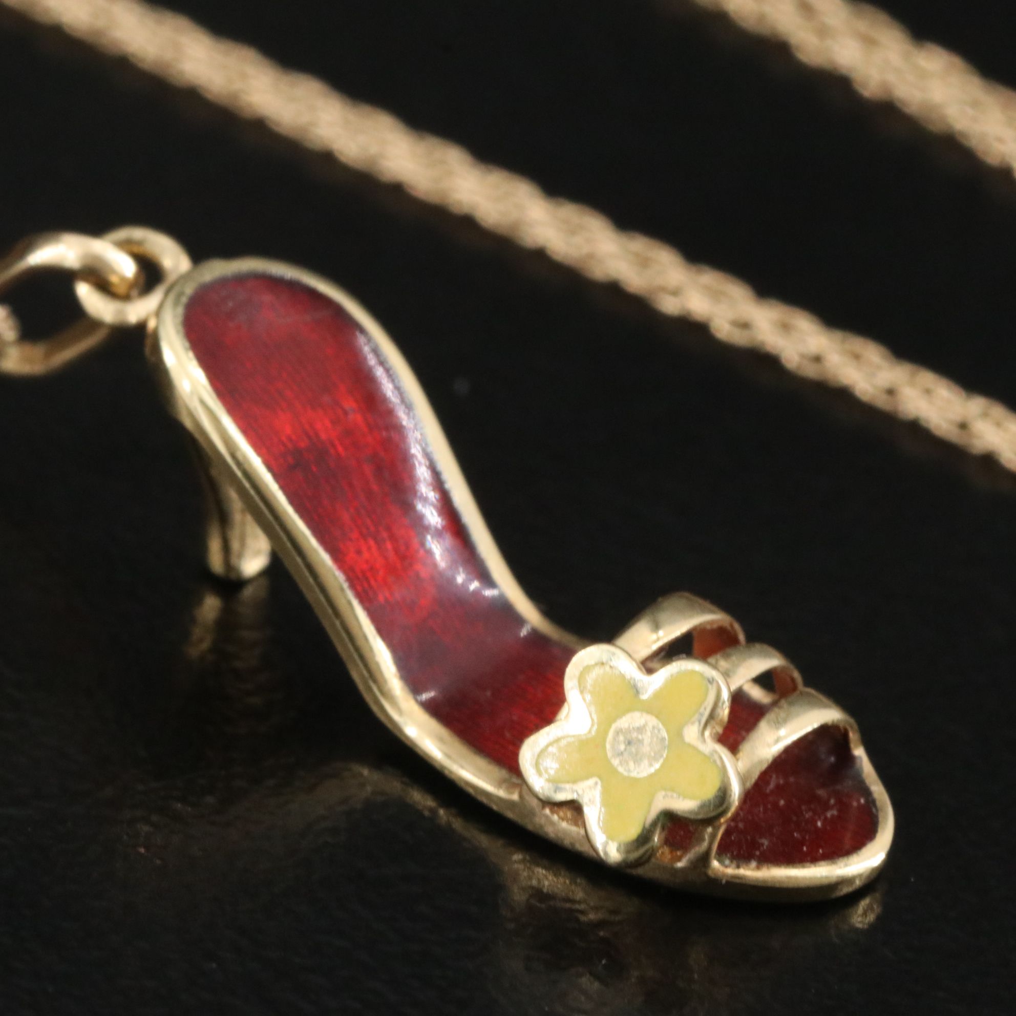 14K Enamel High Heeled Shoe Pendant Necklace