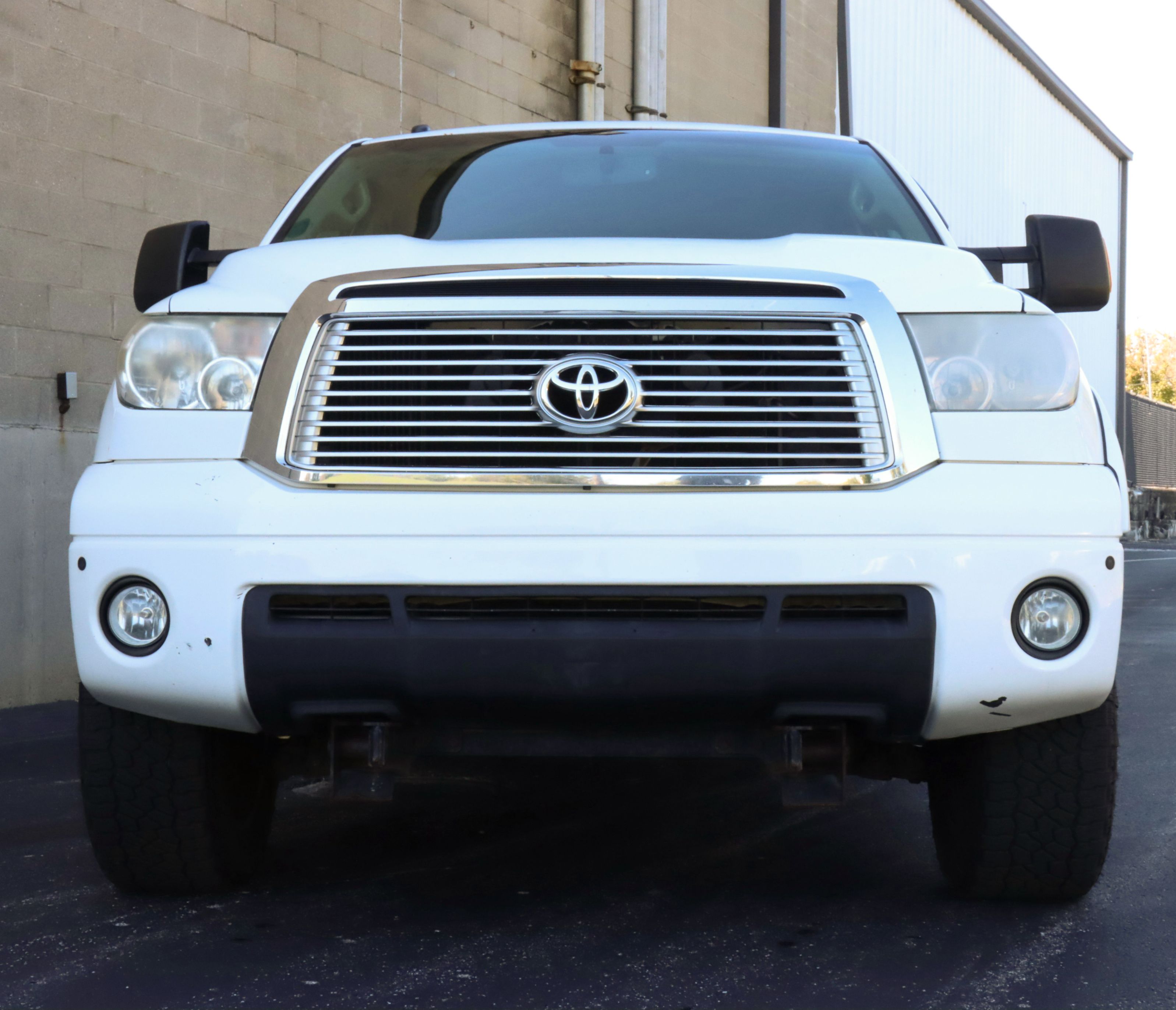 2010 Toyota Tundra Limited 4x4 Double Cab Pickup Truck