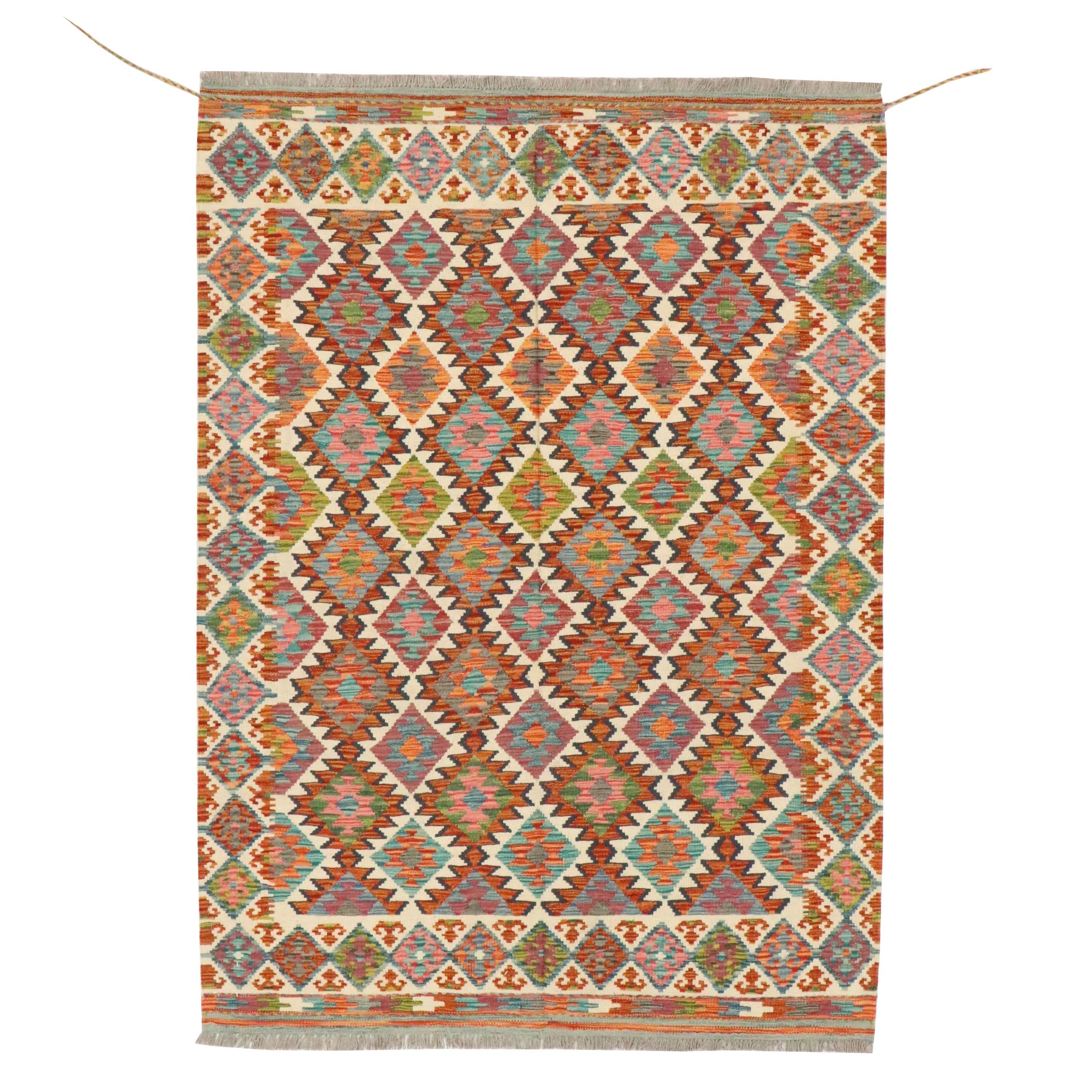 4'10 x 7'1 Handwoven Pakistani Kilim Area Rug