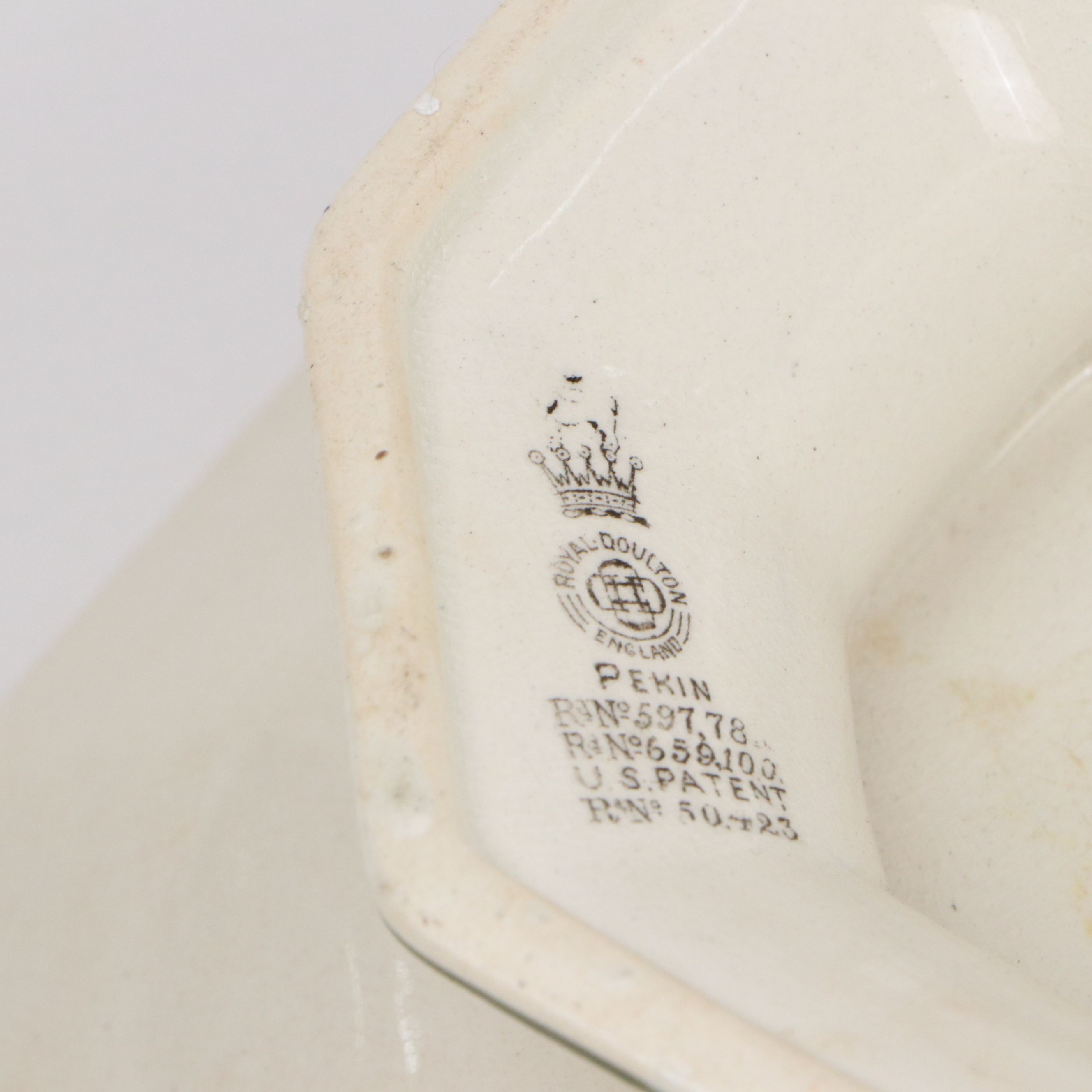 Royal Doulton "Pekin" Ceramic Dinnerware, Early 20th Century