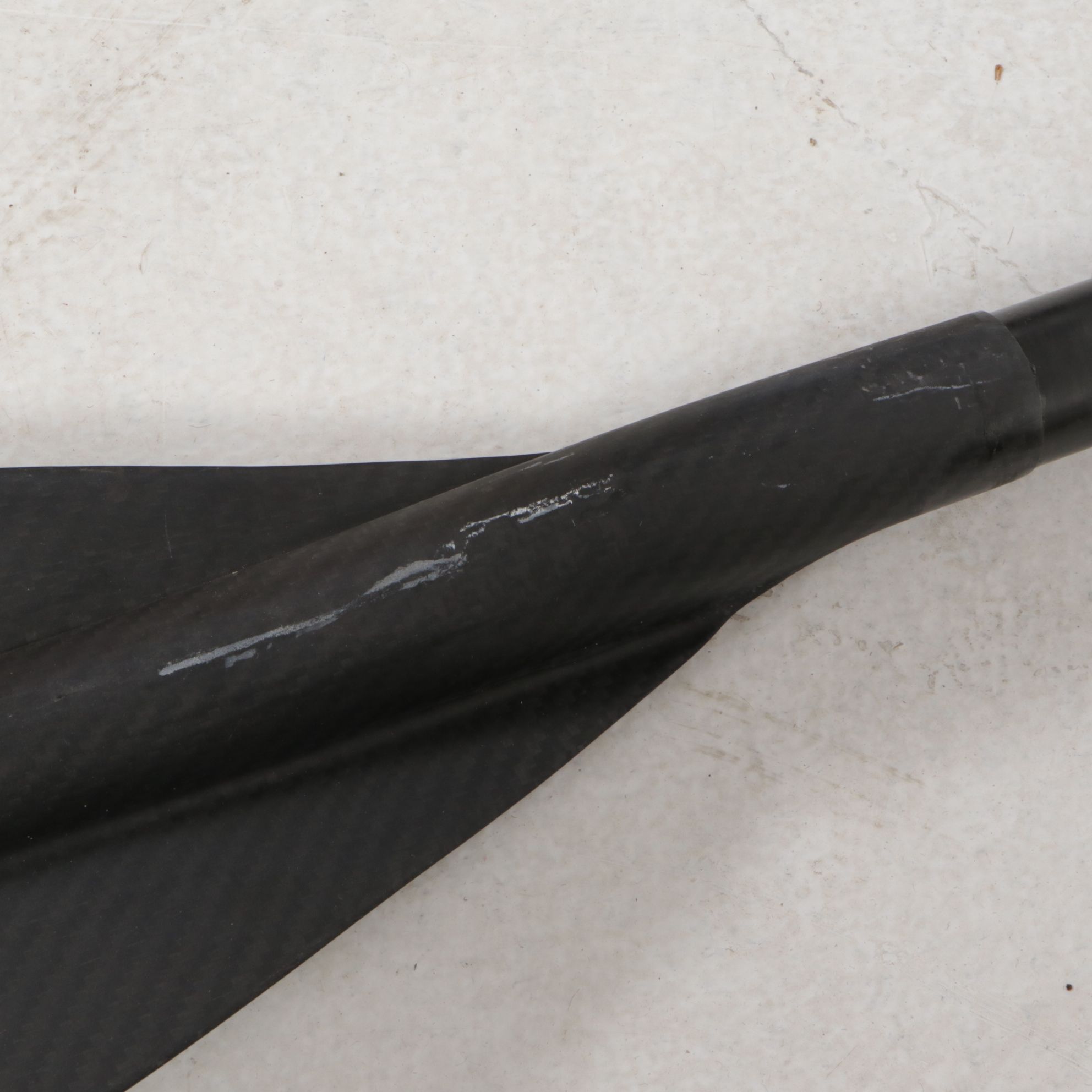 Wilderness Systems Tarpon 105 Kayak in Mango with Pair of Oars