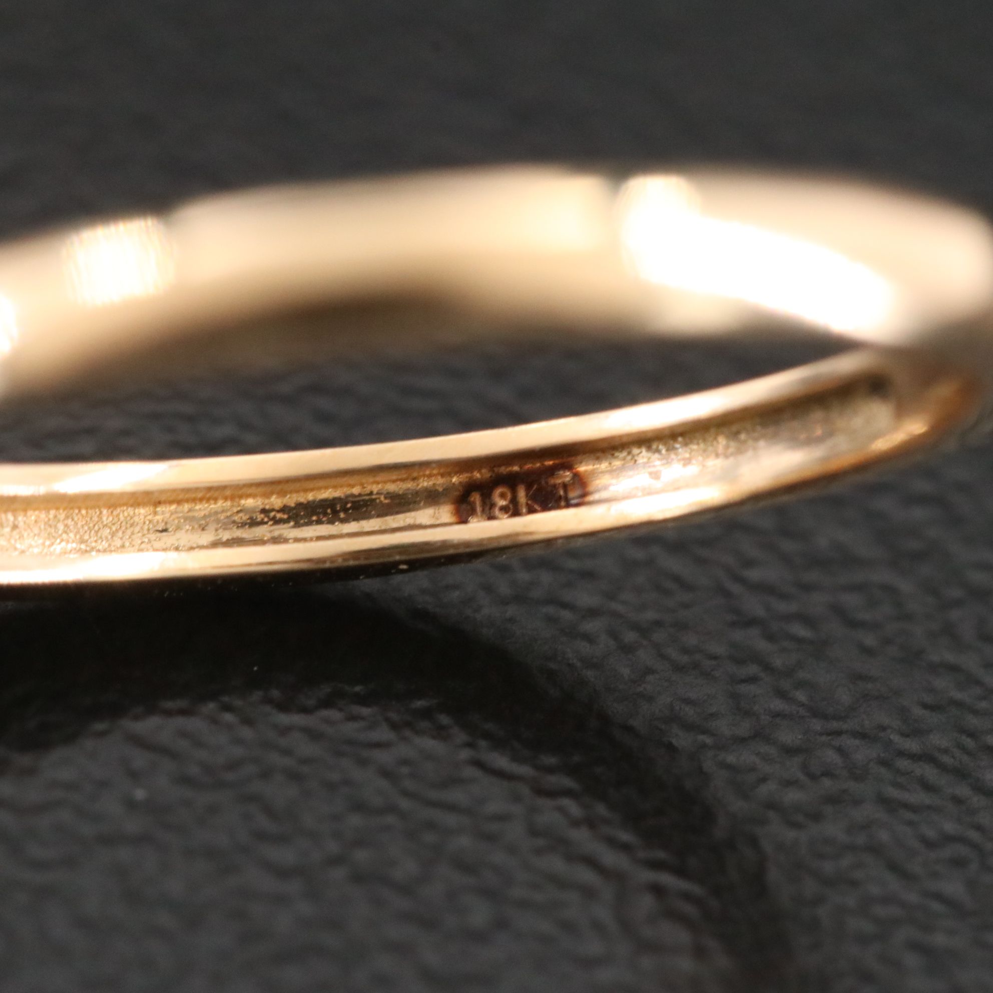 18K 1.87 CT Lab Grown Diamond Solitaire Ring with IGI Report