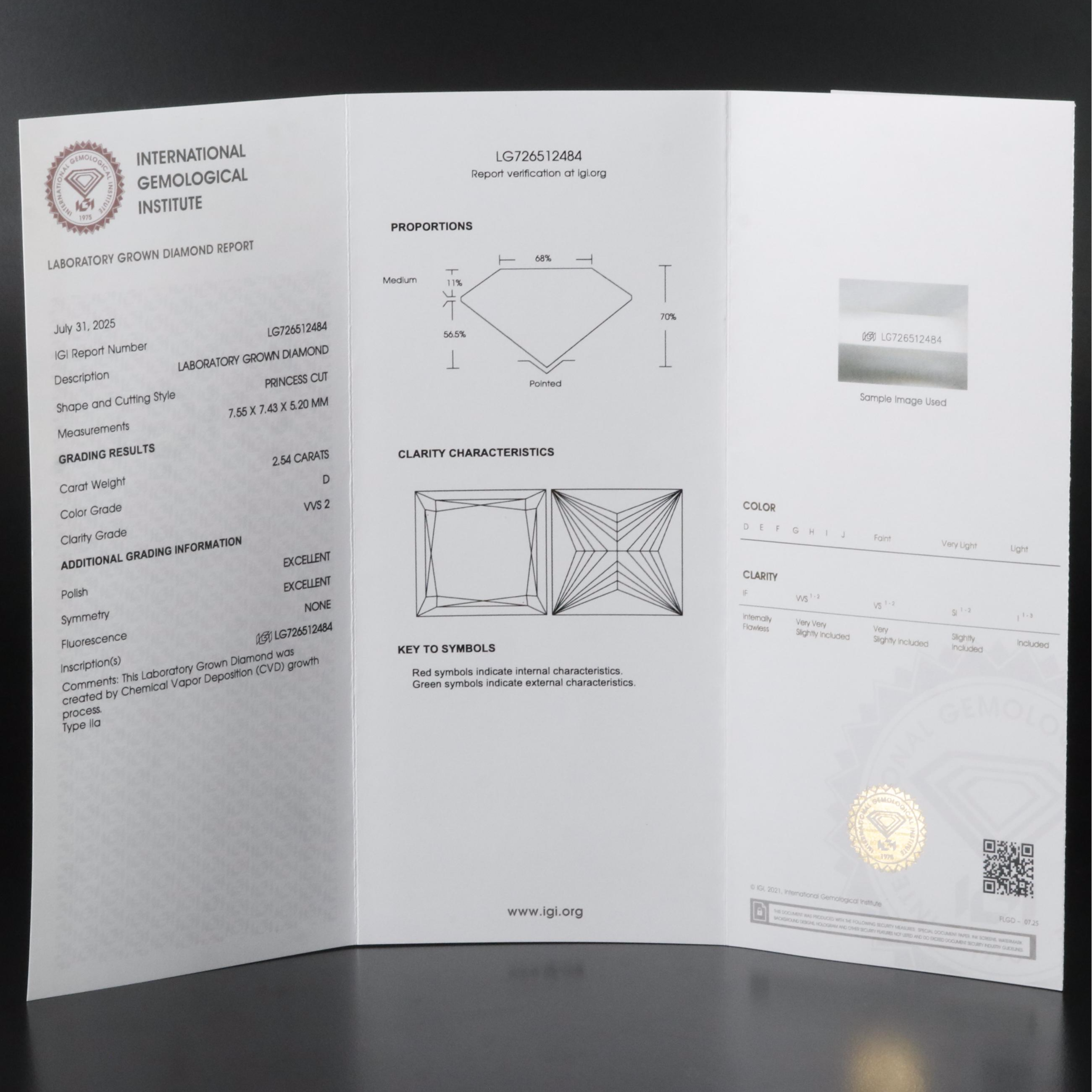 18K 2.54 CT Lab Grown Diamond Solitaire Ring with IGI Report