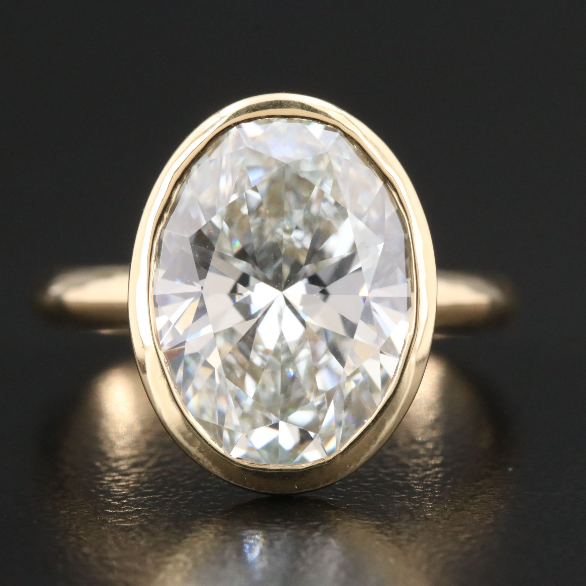 18K 5.10 CT Lab Grown Diamond Ring with IGI Report