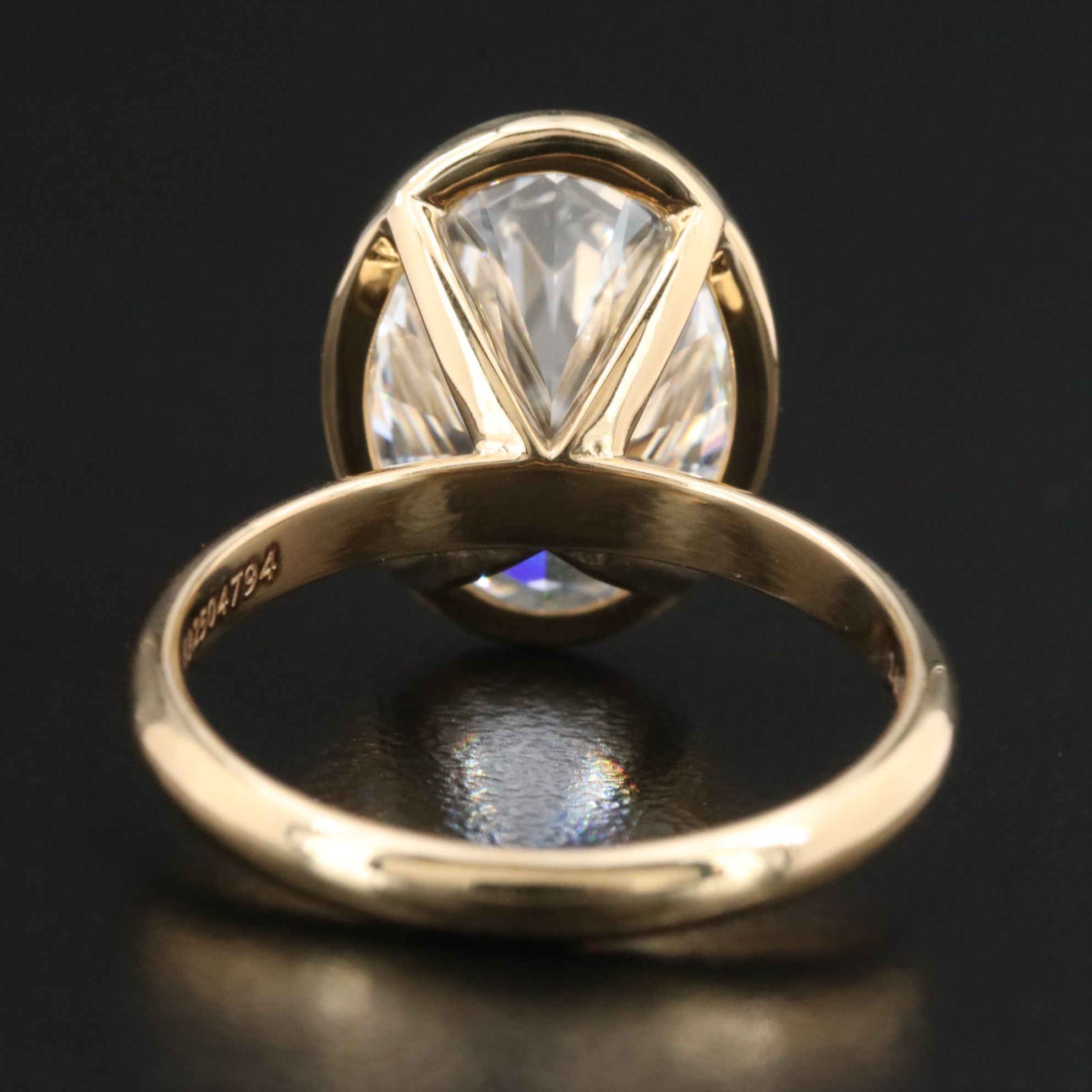 18K 5.10 CT Lab Grown Diamond Ring with IGI Report