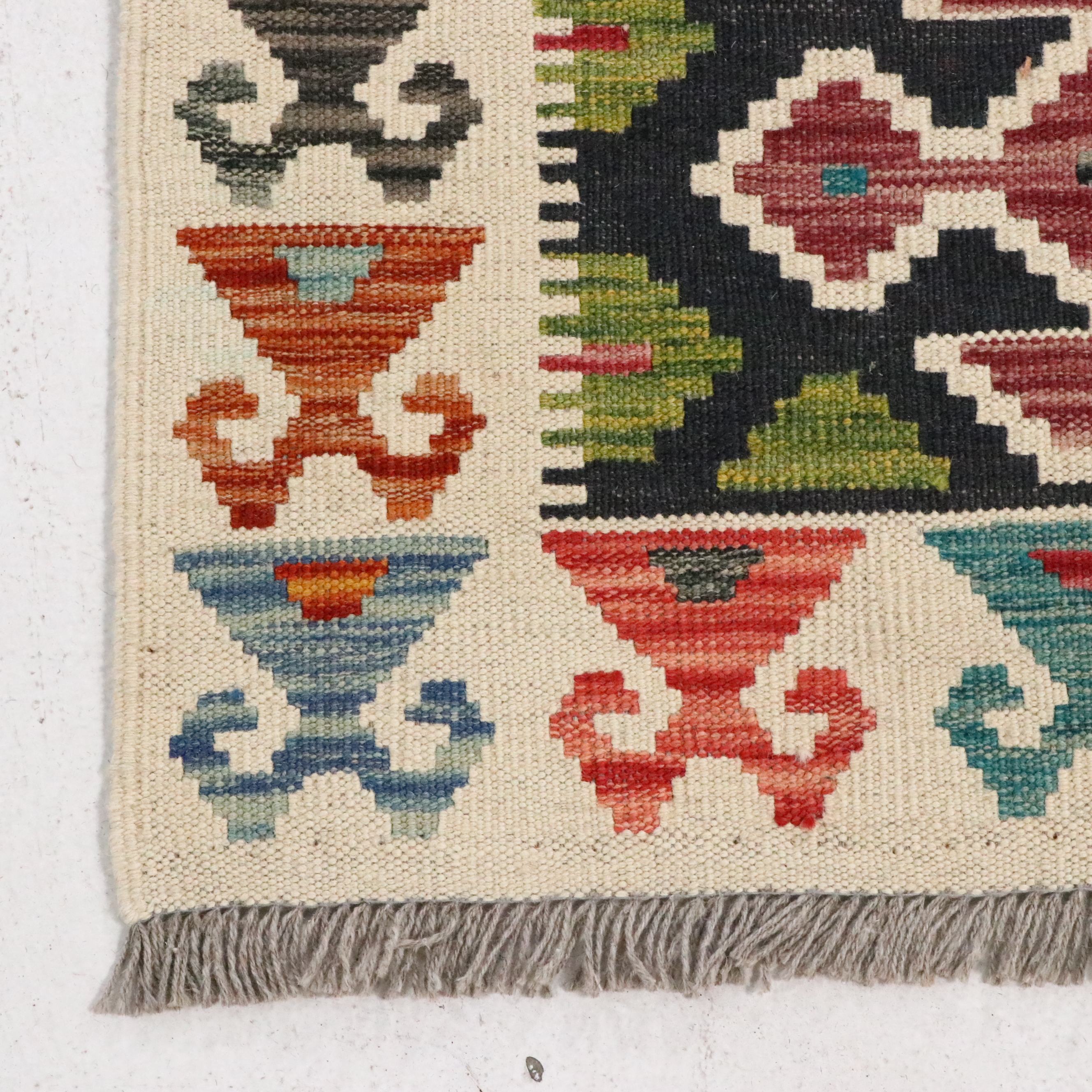 5'1 x 6'6 Handwoven Turkish Kilim Area Rug