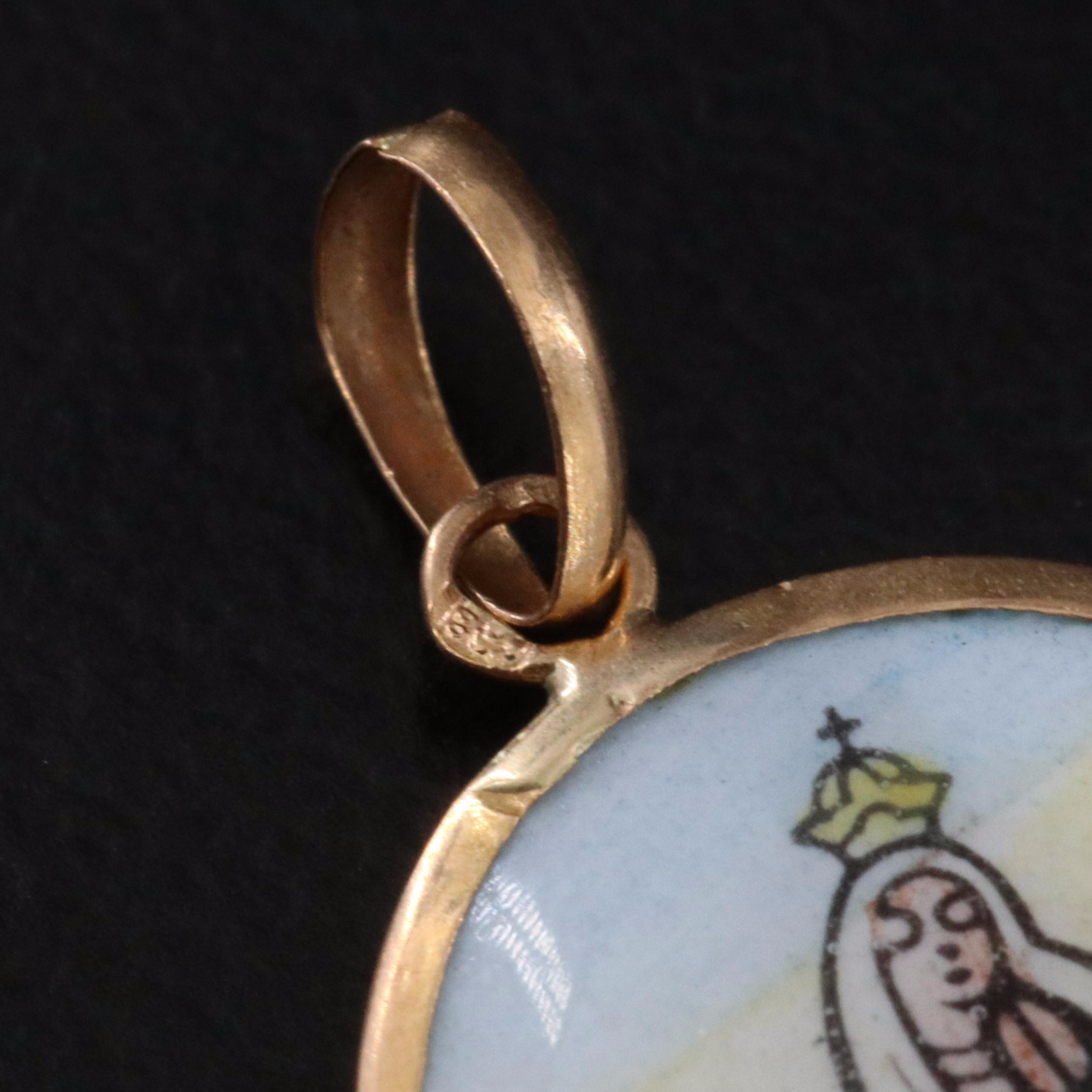 Portuguese 19K "Our Lady of the Holy Rosary of Fatima" Pendant