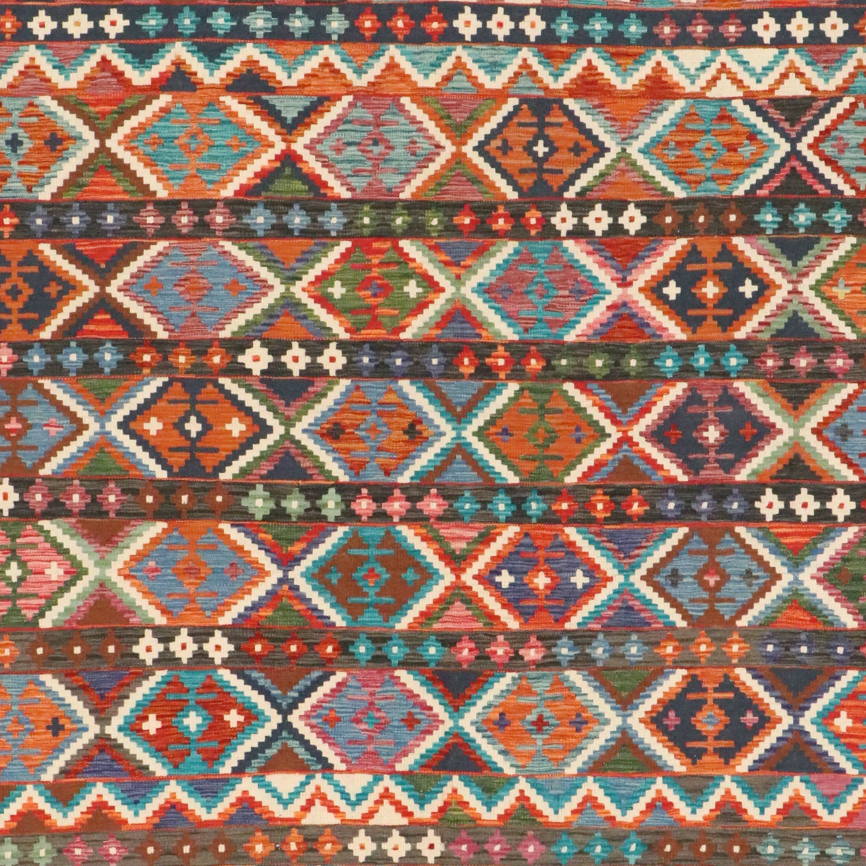 6'9 x 7' Handwoven Pakistani Kilim Area Rug