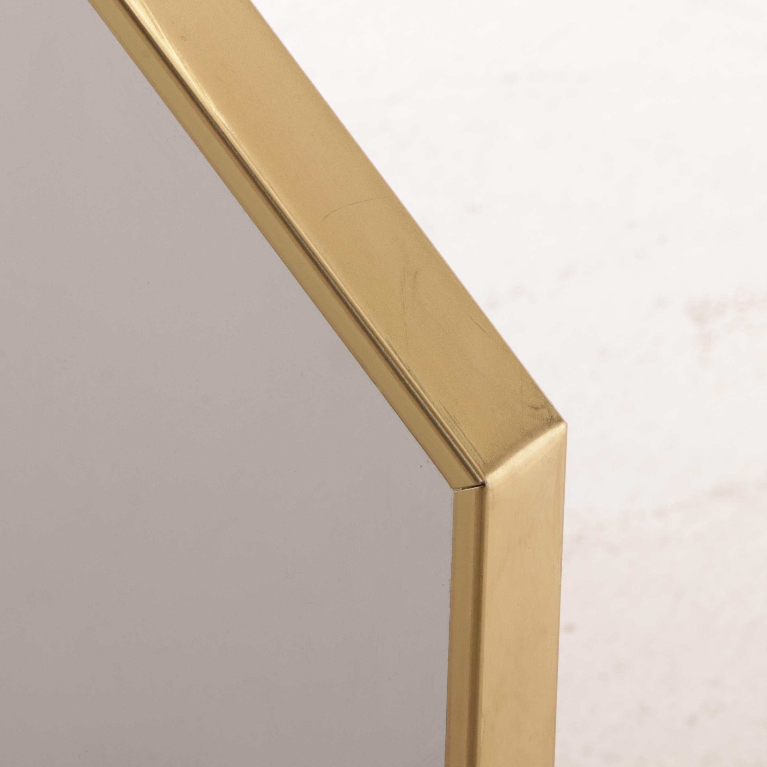 Octagonal Wall Mirror with Etched Flower Motif