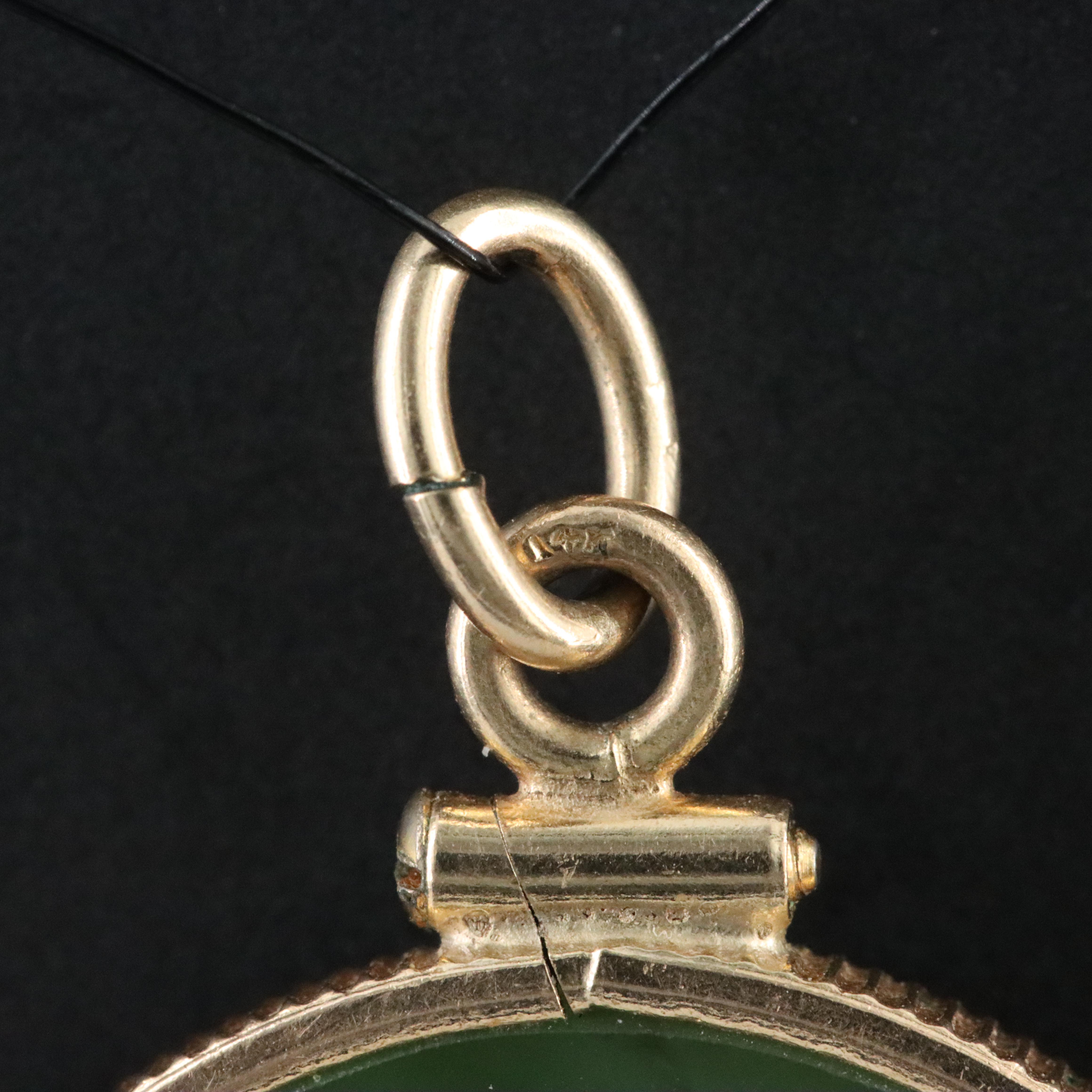 Vintage 14K Nephrite Cancer Zodiac Intaglio Pendant