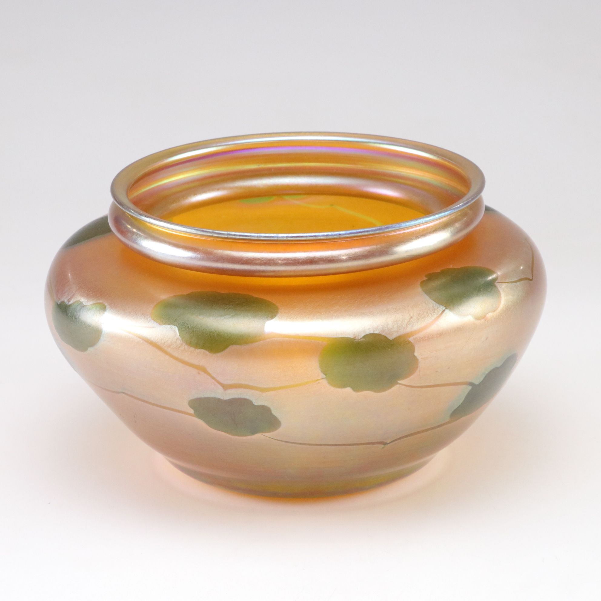 Louis Comfort Tiffany Favrile Glass Double-Rim Bowl, Early 20th C.