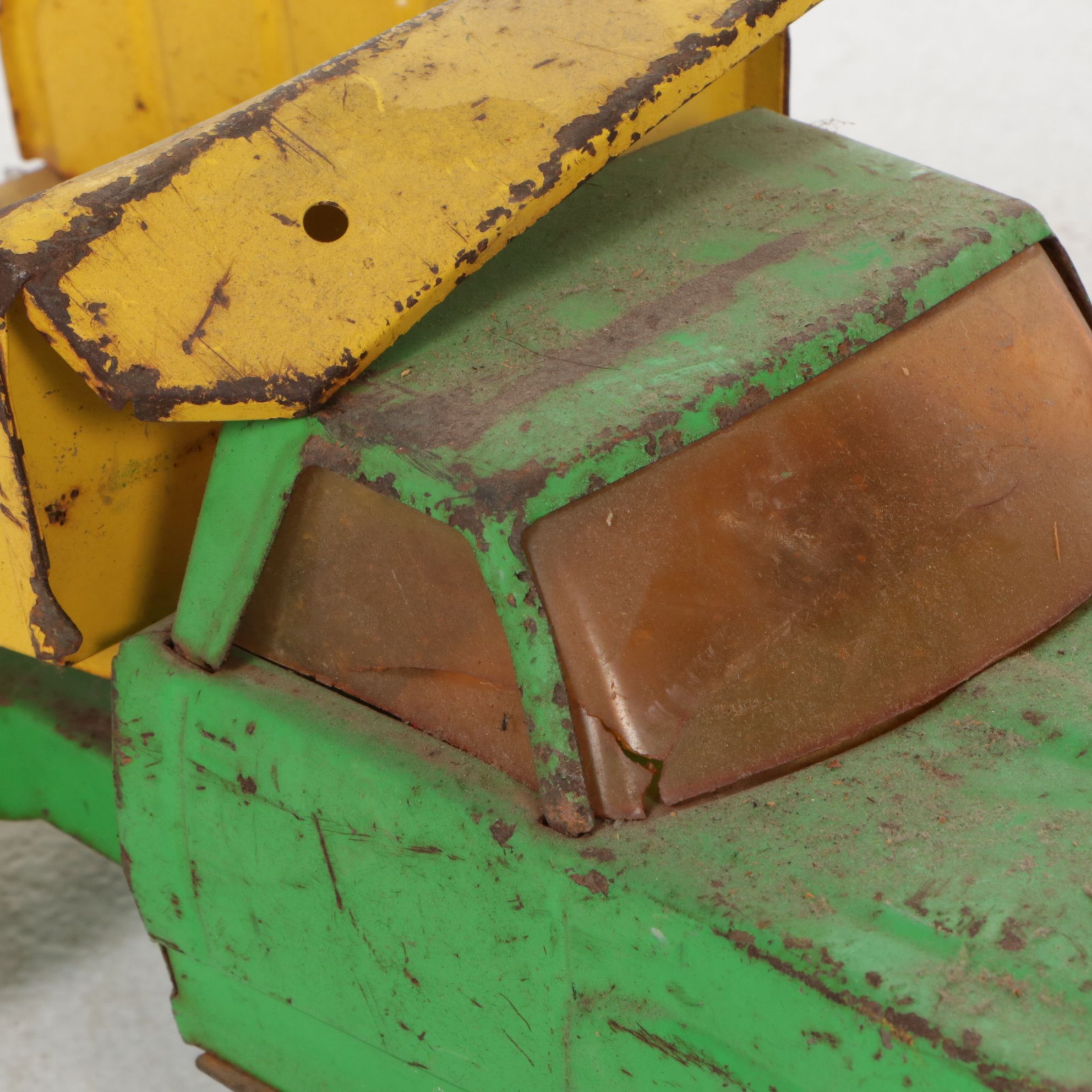 Tonka Red Fire Engine, Green Dump Truck and Jeep Wagoneer Rescue Ambulance