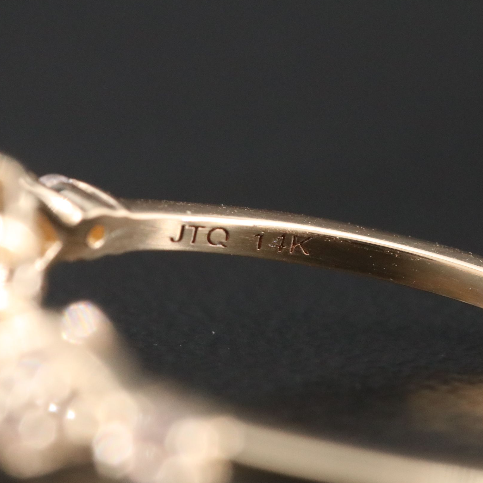 14K 1.73 CT Blue and White Sapphire Ring