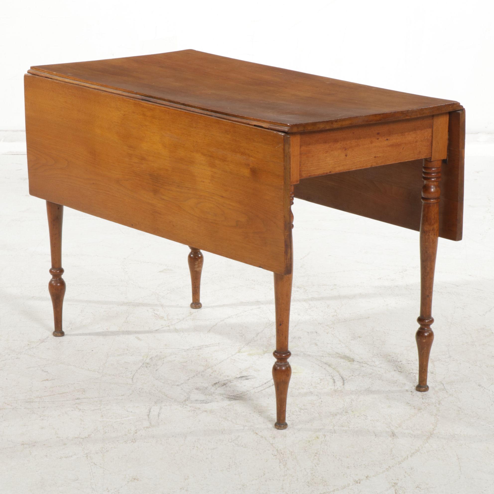 Sheraton Style Walnut Drop Leaf Dining Table