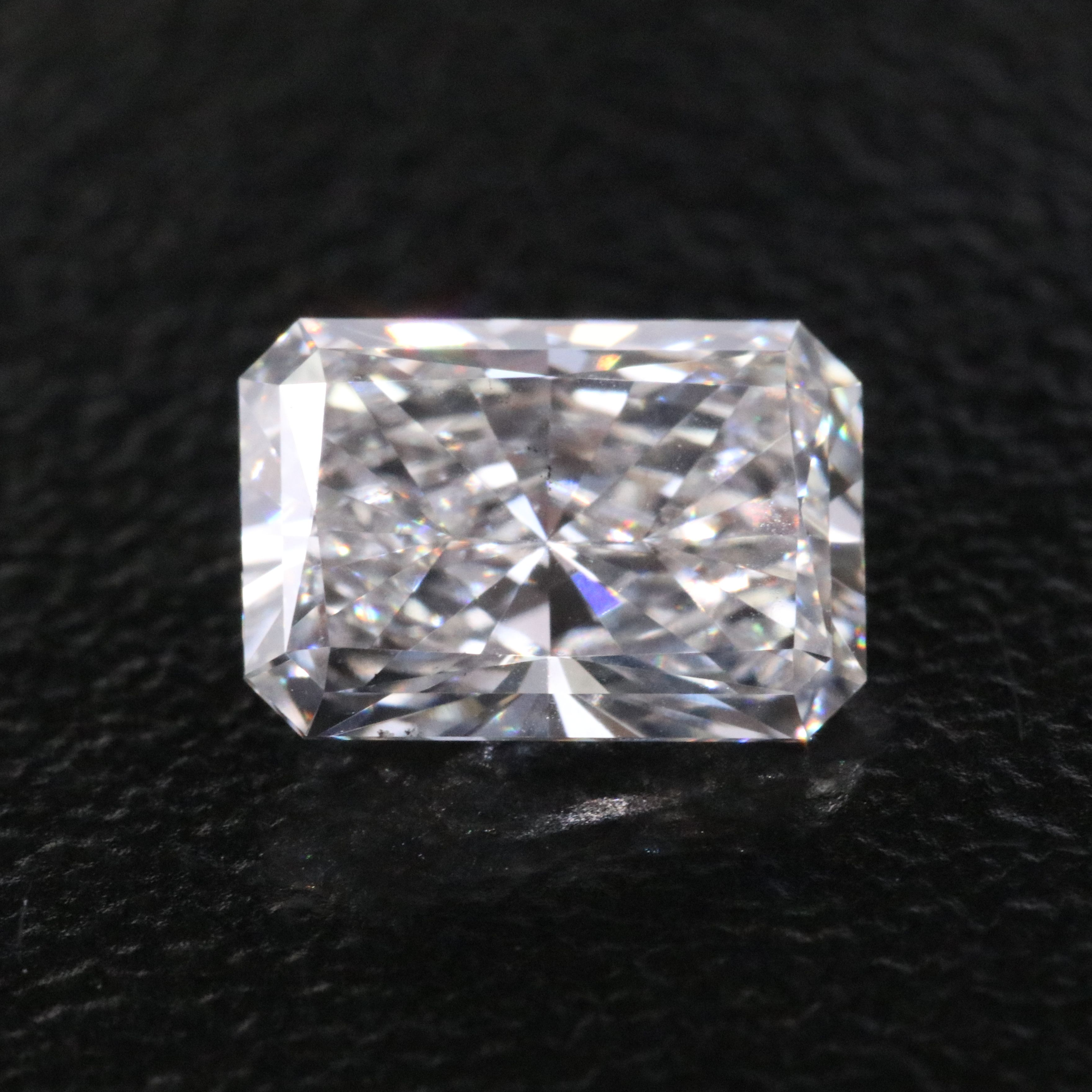 Loose 1.01 CT Lab Grown Diamond with IGI Report
