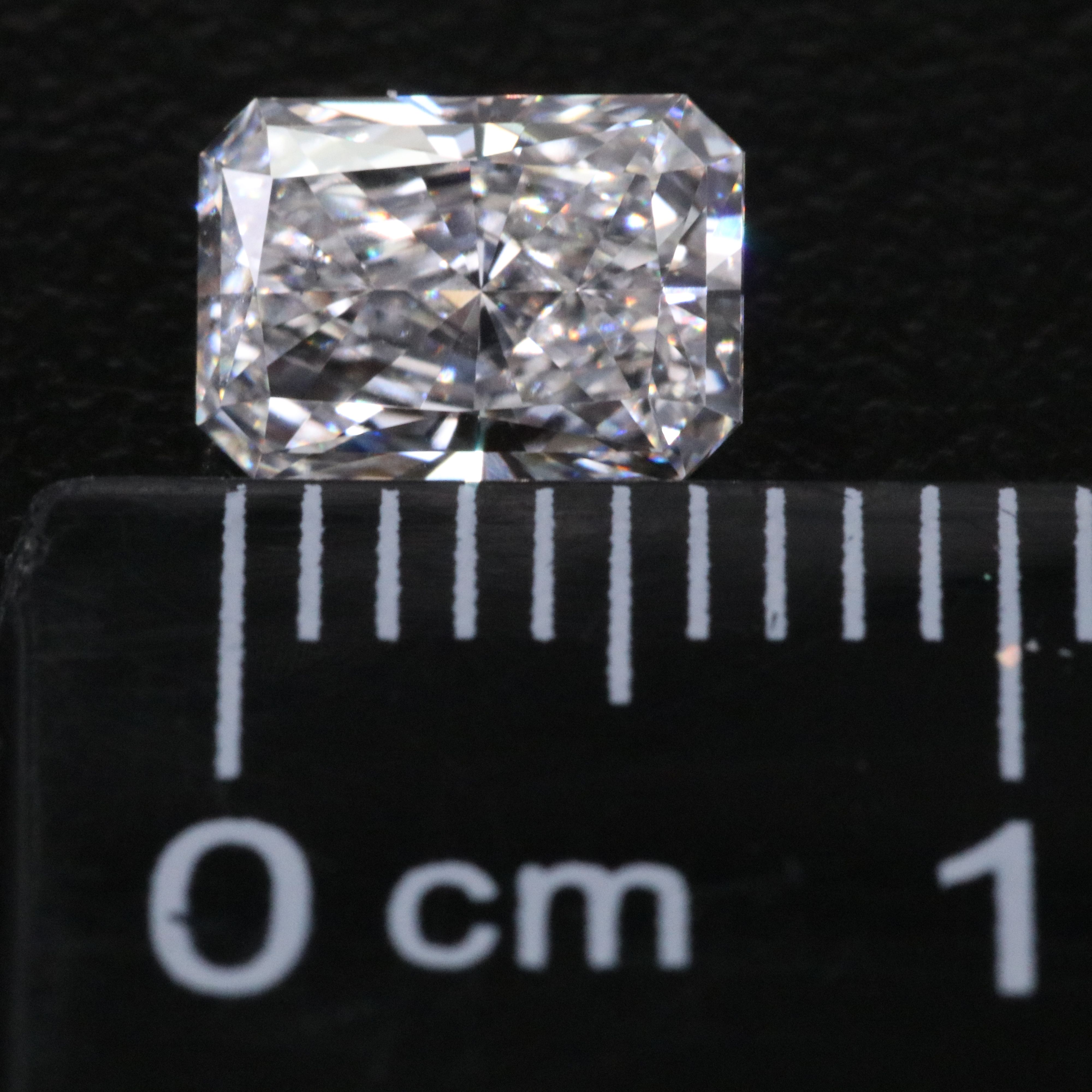 Loose 1.05 CT Lab Grown Diamond with IGI Report