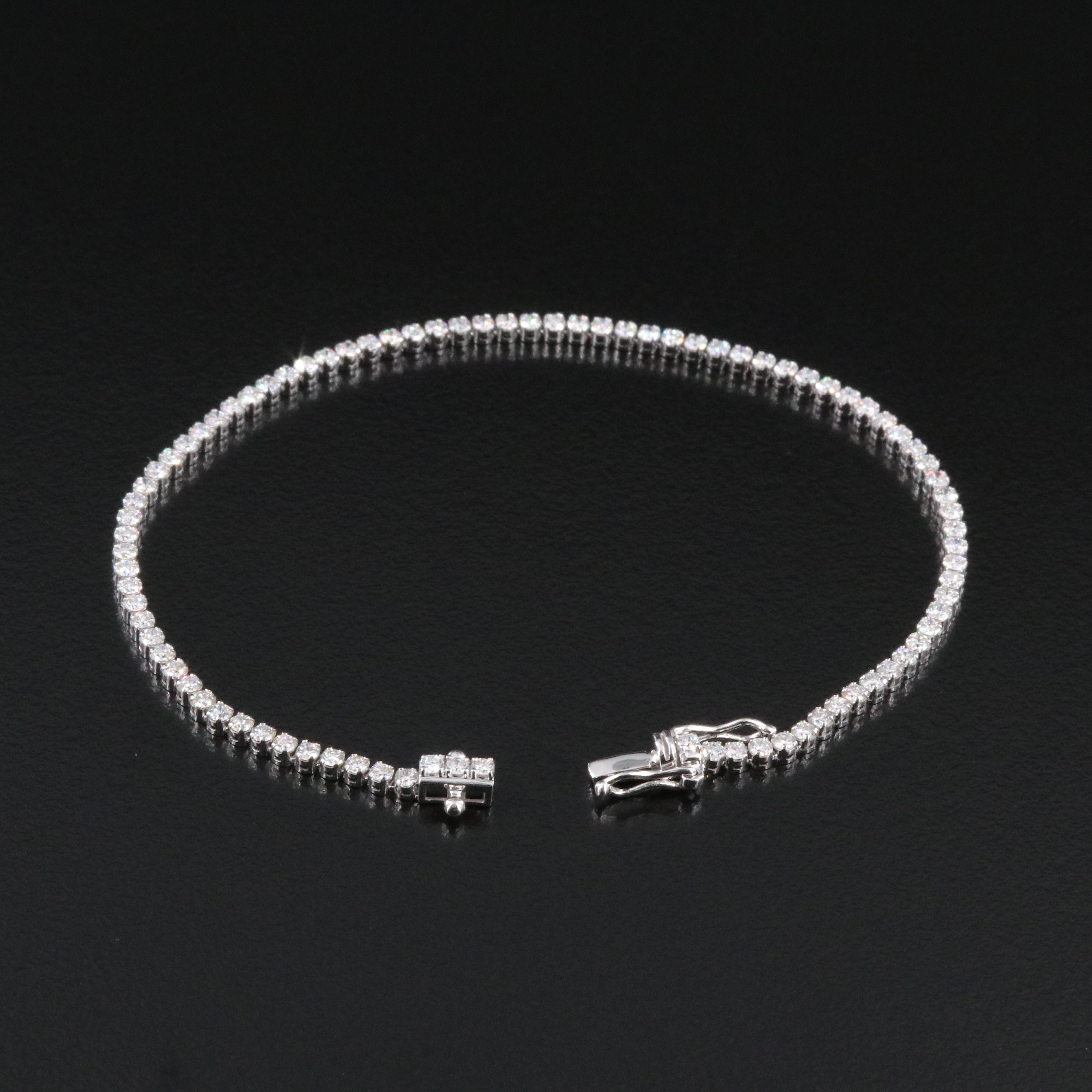 14K 2.00 CTW Lab Grown Diamond Line Bracelet