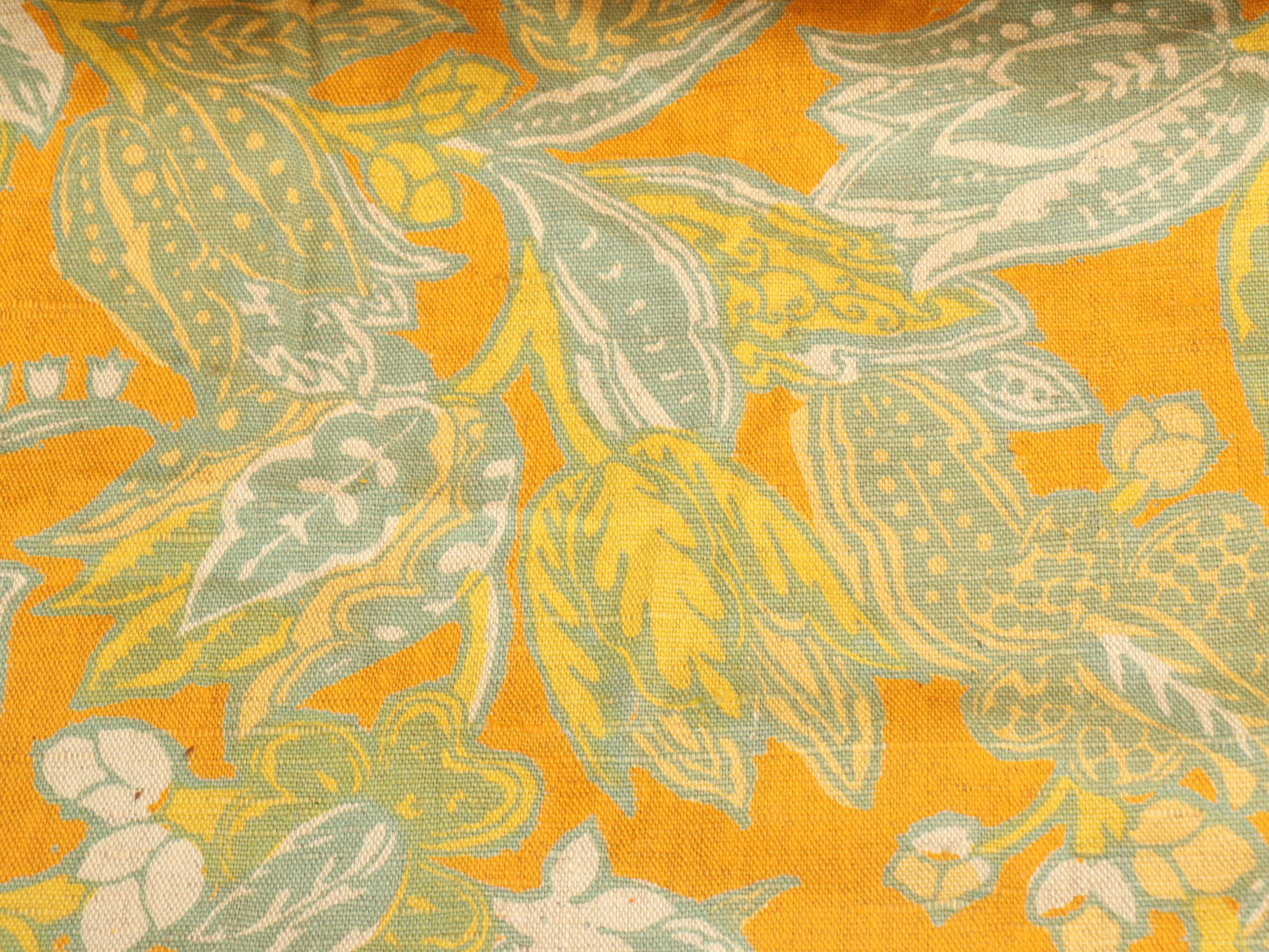 Indo-Persian Floral Pattern Fabric Roll