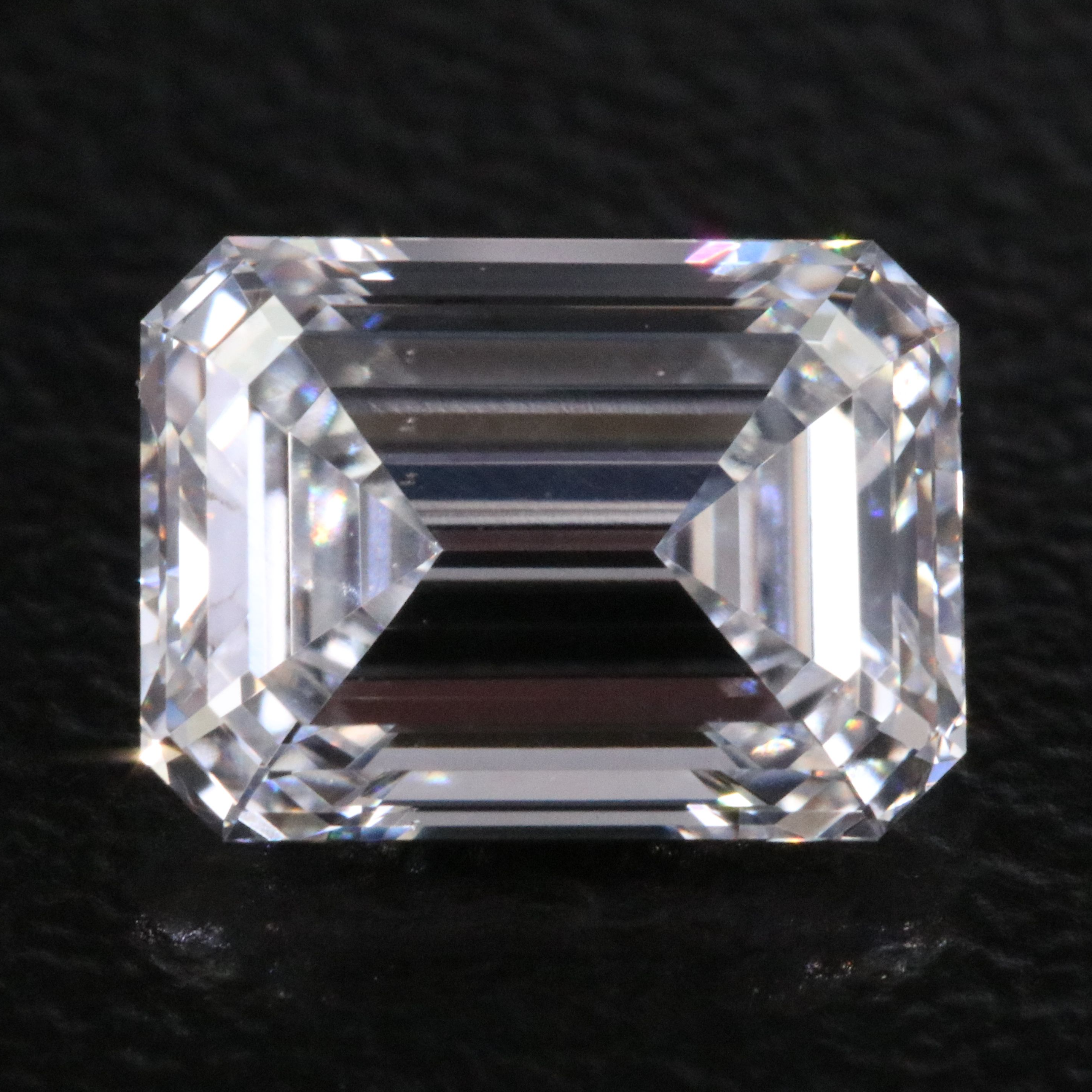 Loose 1.57 CT Lab Grown Diamond with IGI Report