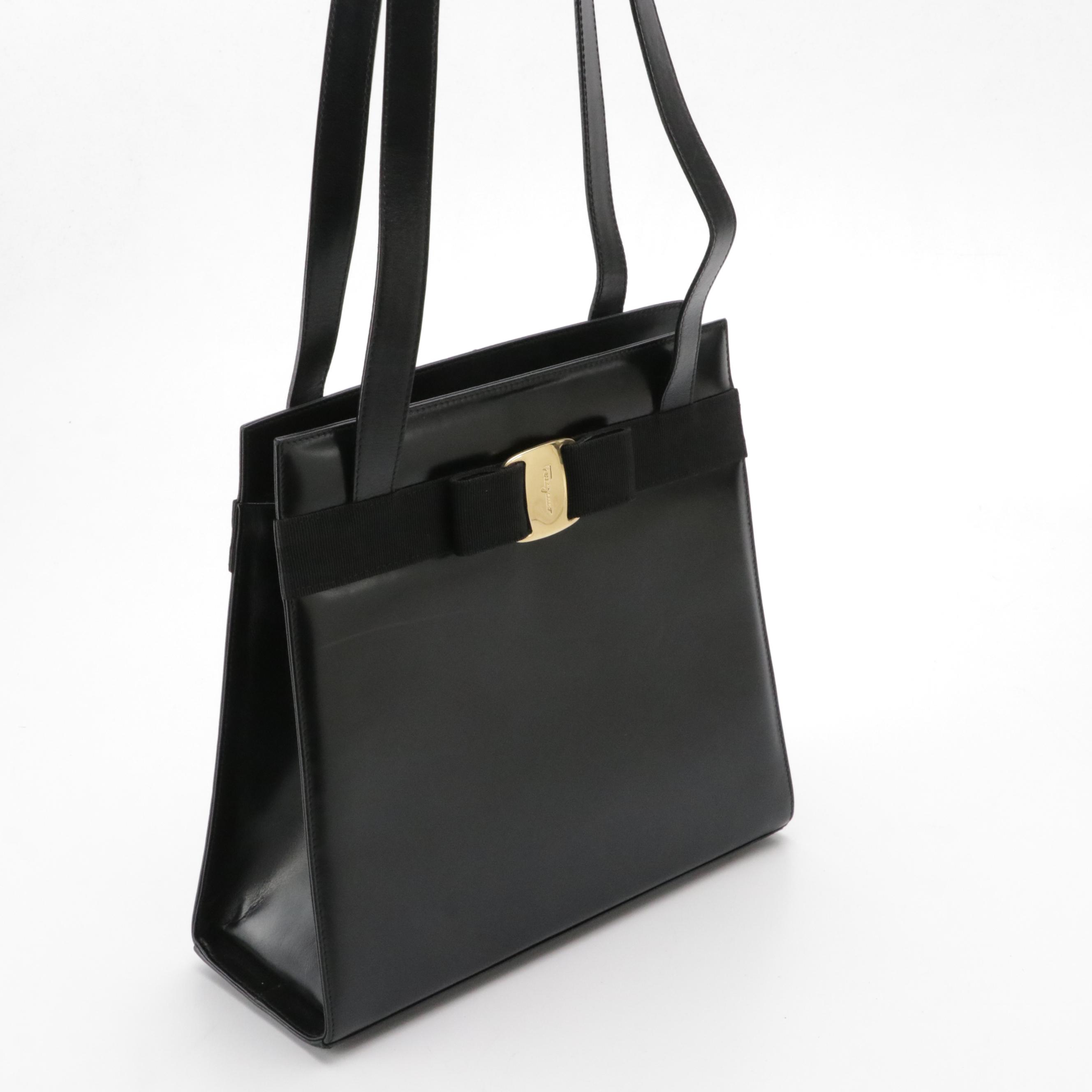 Salvatore Ferragamo Vara Bow Shoulder Bag in Black Leather