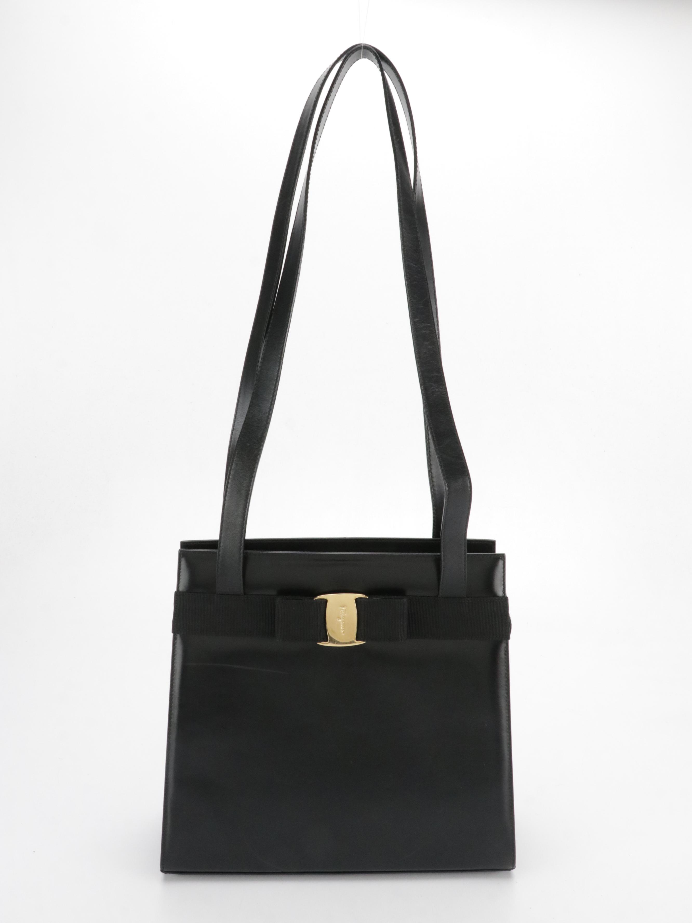 Salvatore Ferragamo Vara Bow Shoulder Bag in Black Leather