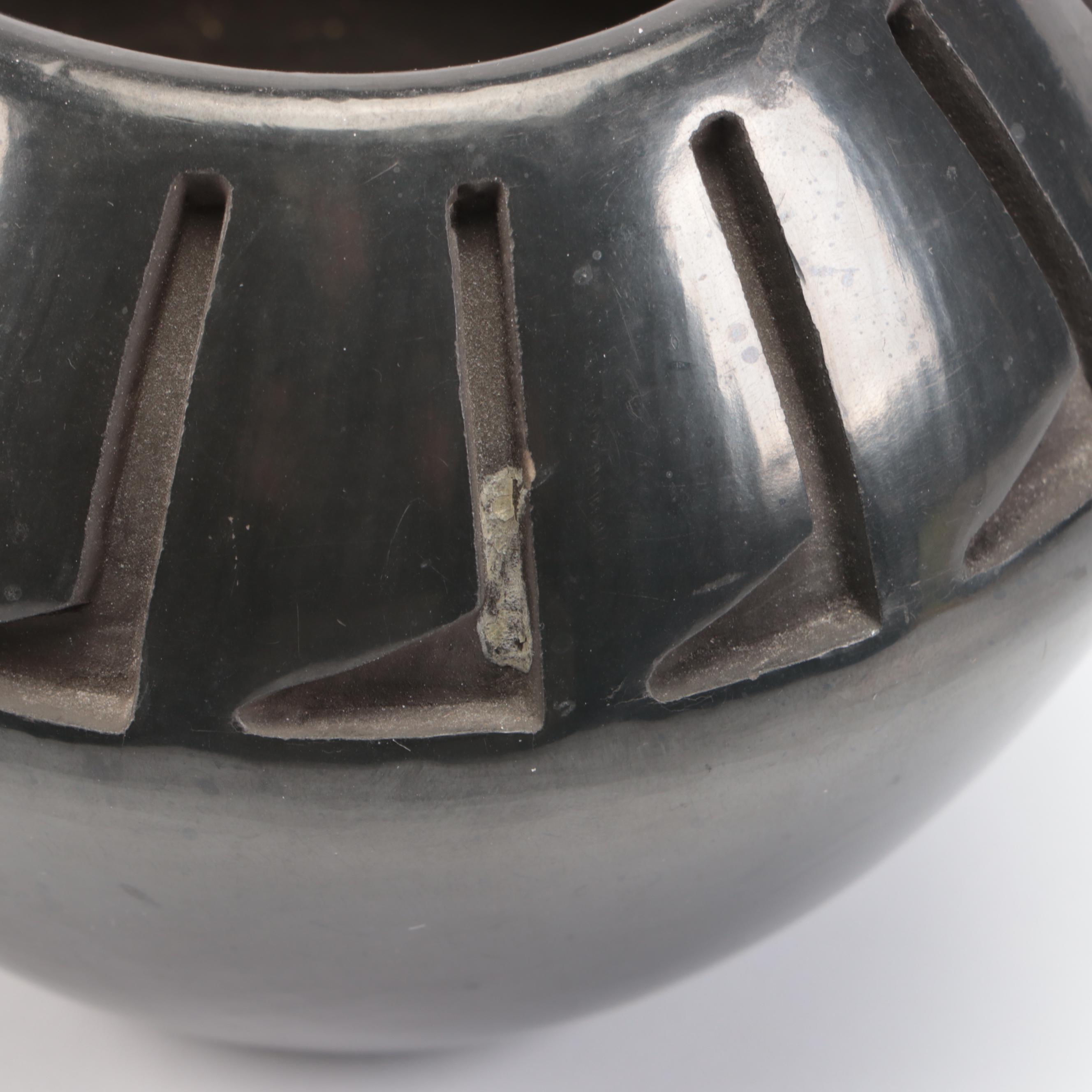 Sammy & Adrianna Naranjo Santa Clara Blackware Pottery Bowl, 1995