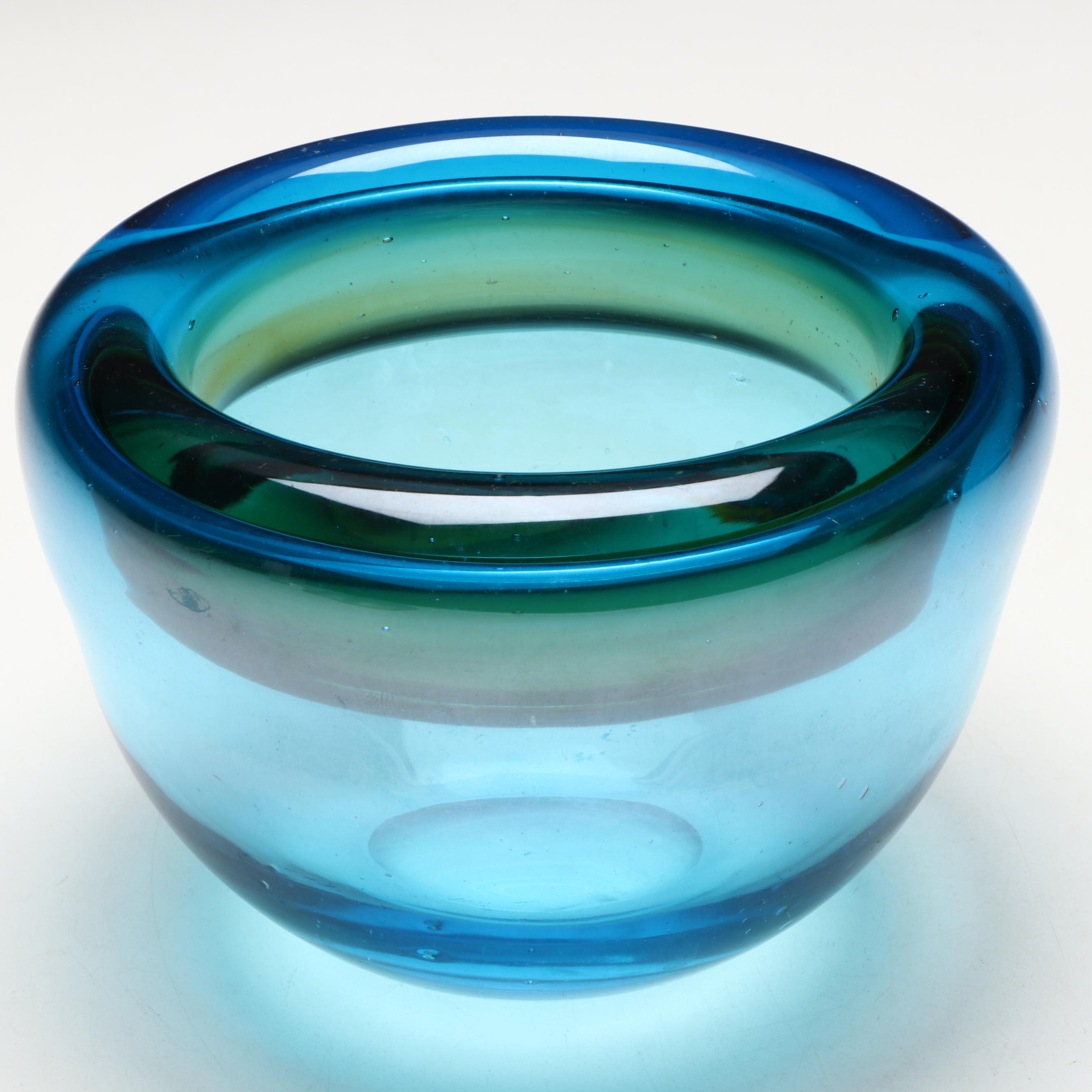 Art Glass Folded Rim Glass Bowl with Heart Glass Plate, Mid-20th Century