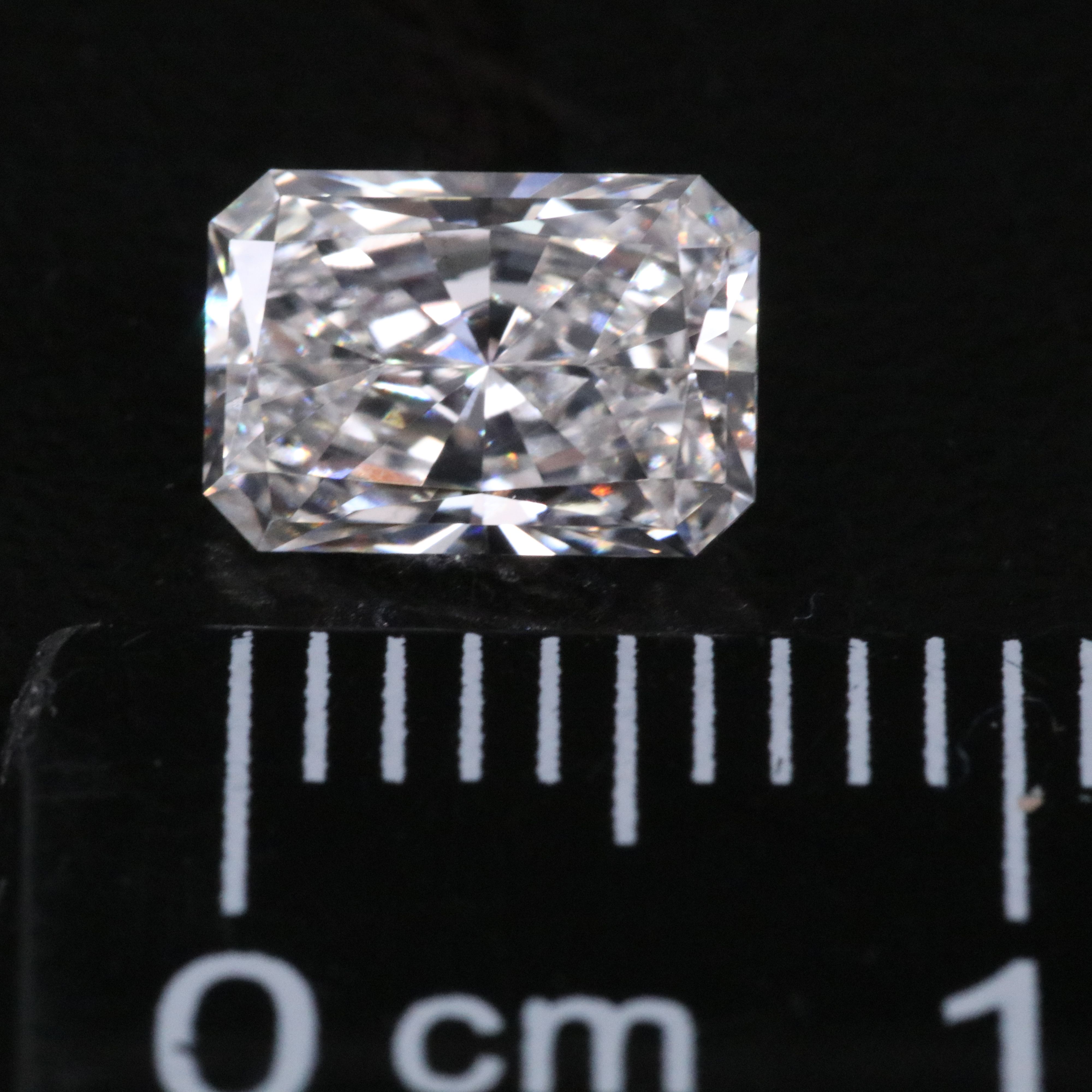 Loose 1.05 CT Lab Grown Diamond with IGI Report