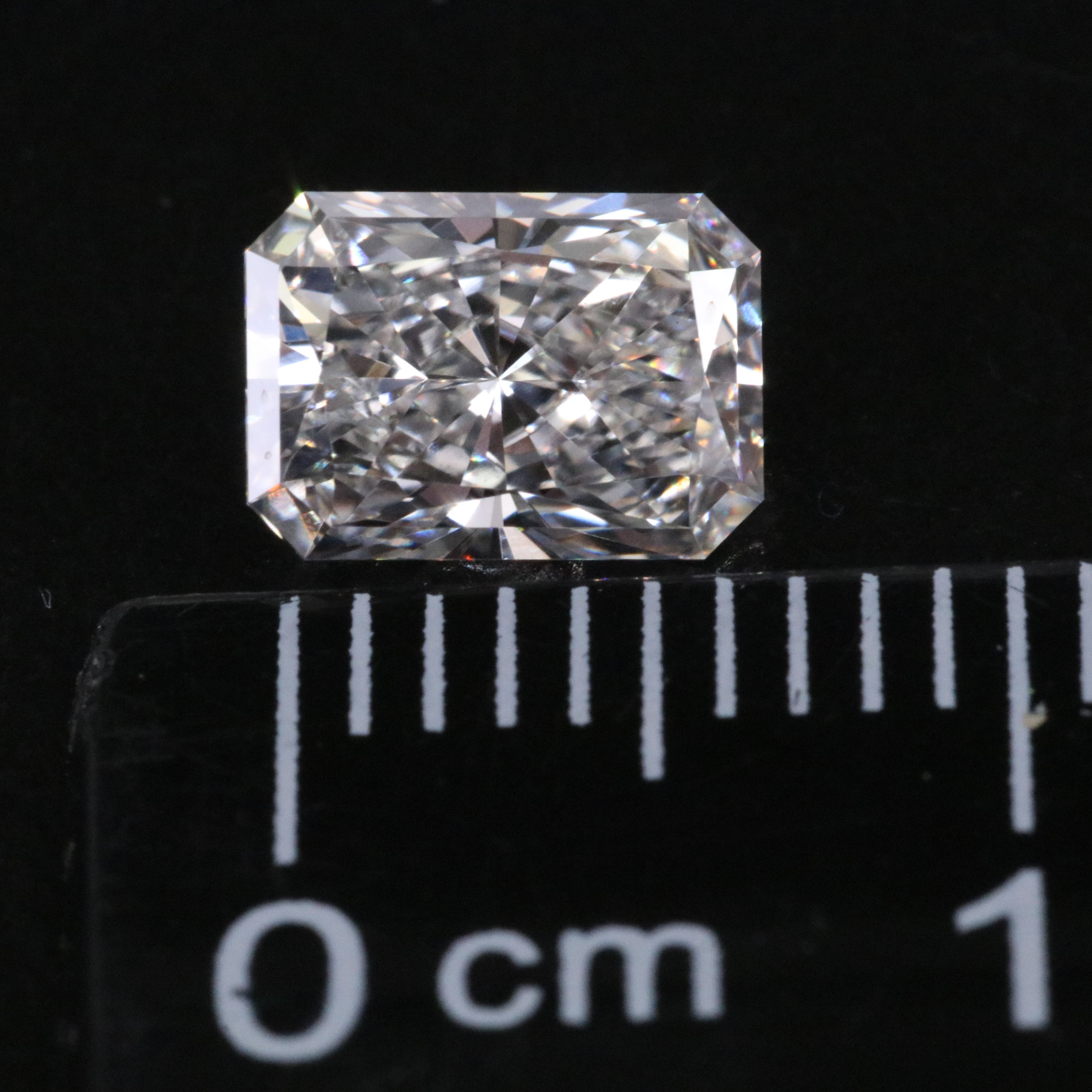 Loose 1.07 CT Lab Grown Diamond with IGI Report