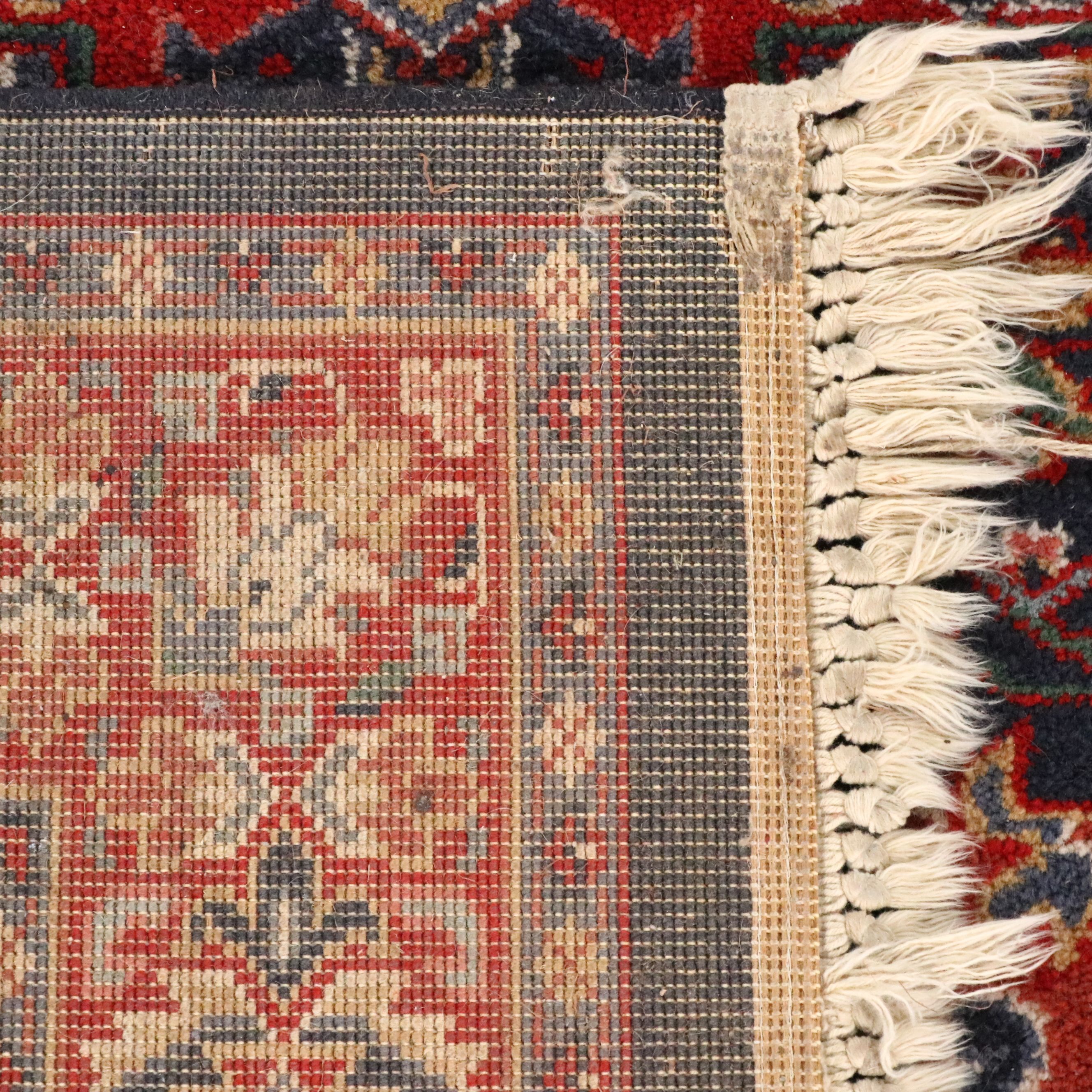 4'5 x 6'9 Machine Made Axminster Collection "Soumakan" Area Rug