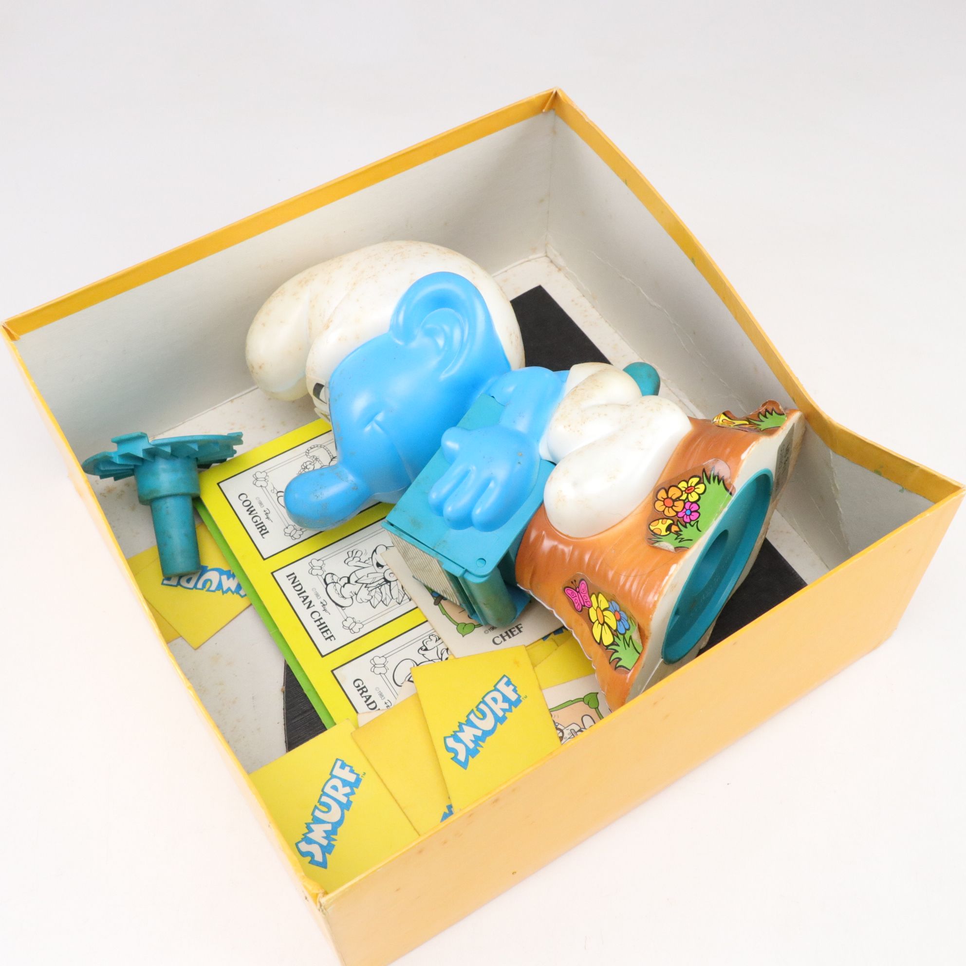 Disney, Smurfs, Garfield & Other Toys & Board Games