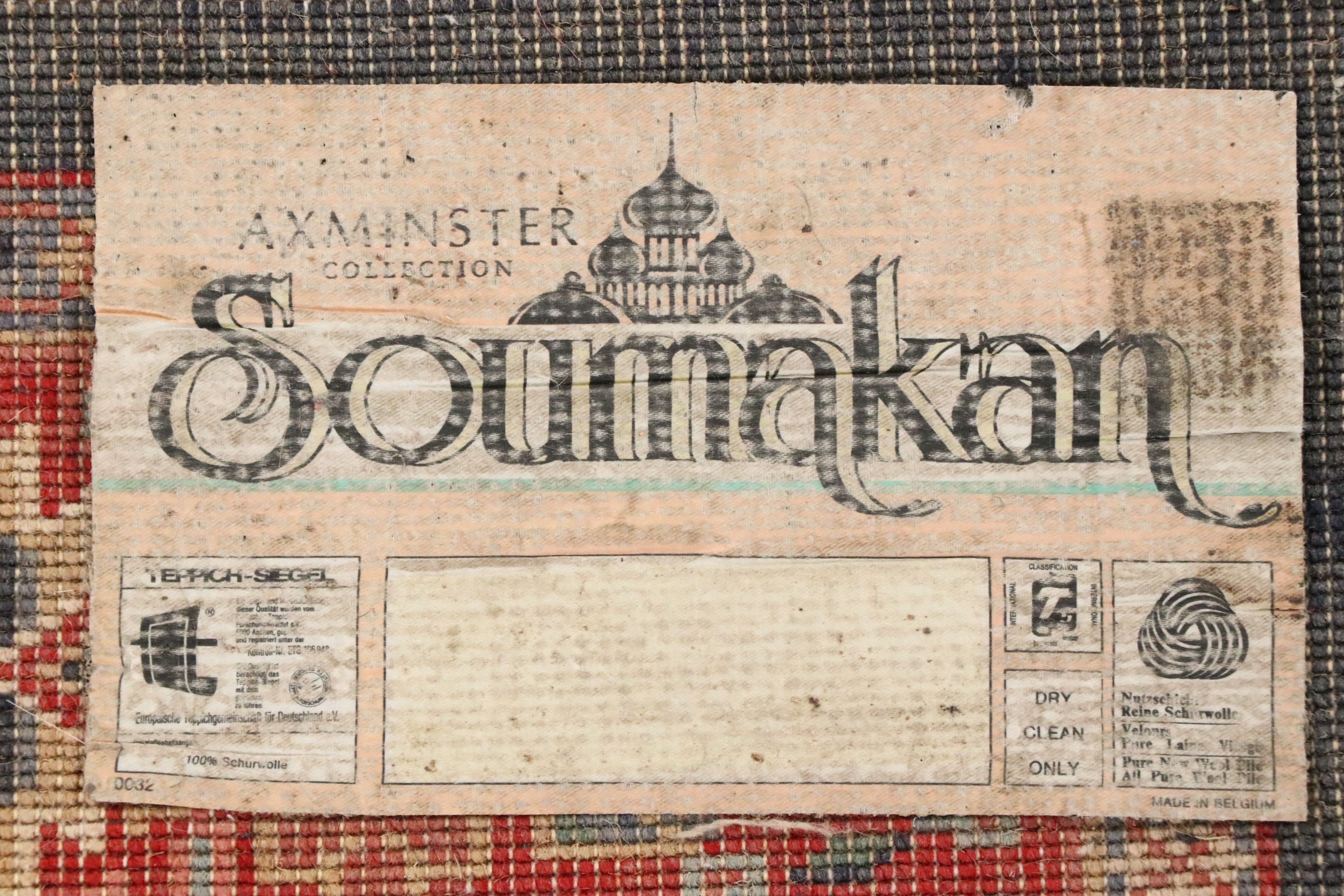 4'5 x 6'9 Machine Made Axminster Collection "Soumakan" Area Rug