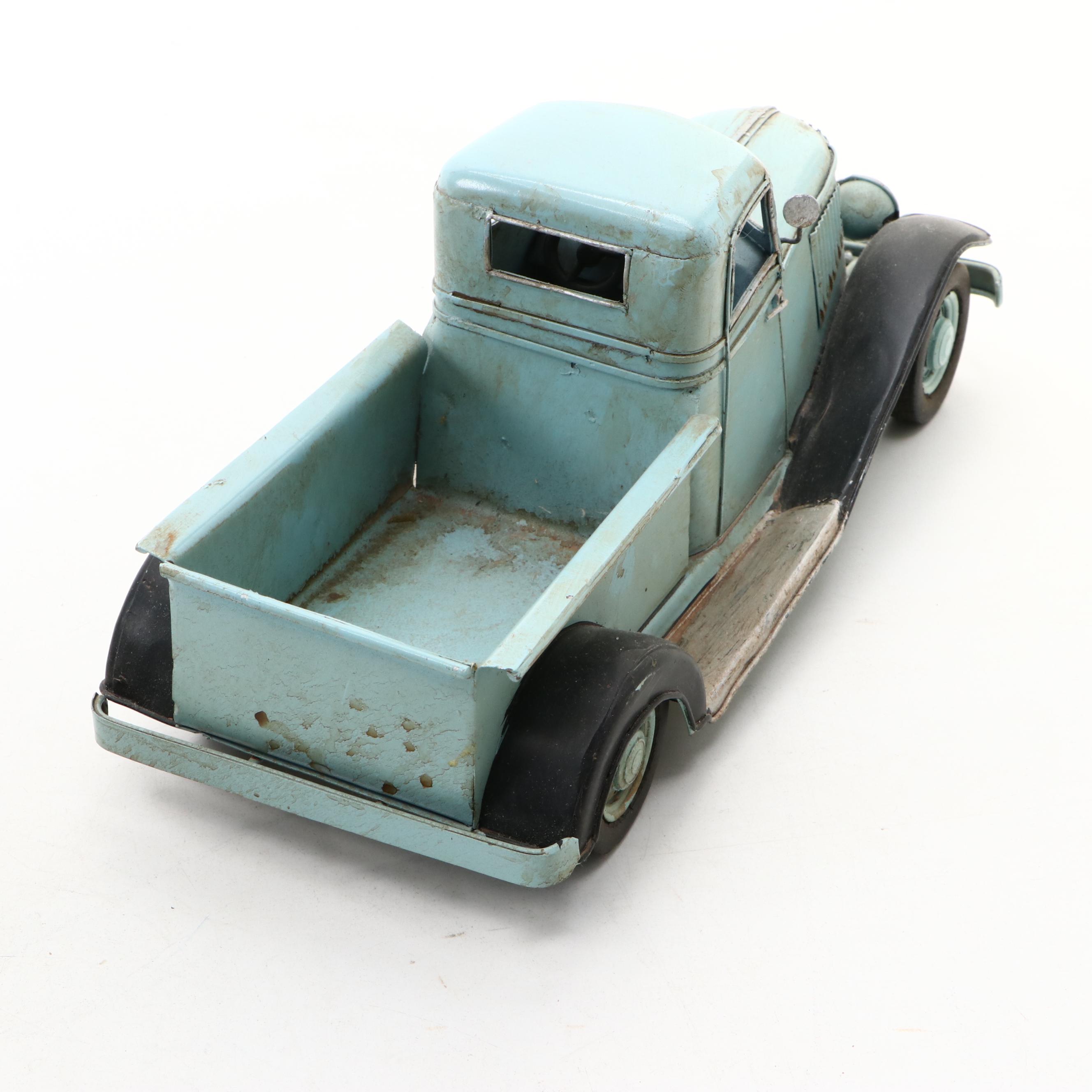 Rolls-Royce and Other Diecast Metal Cars