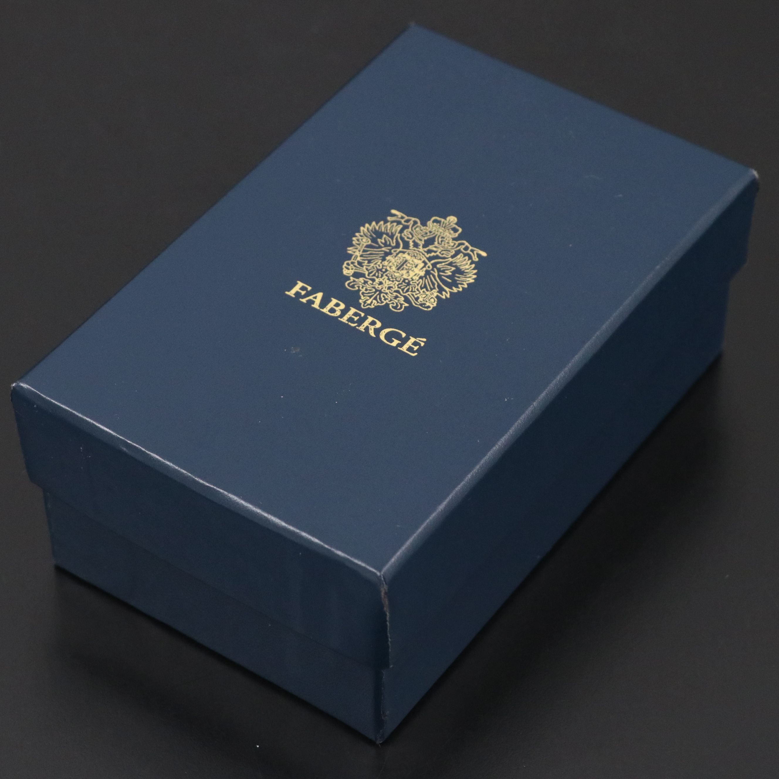 Fabergé Etched Swan Art Glass Egg