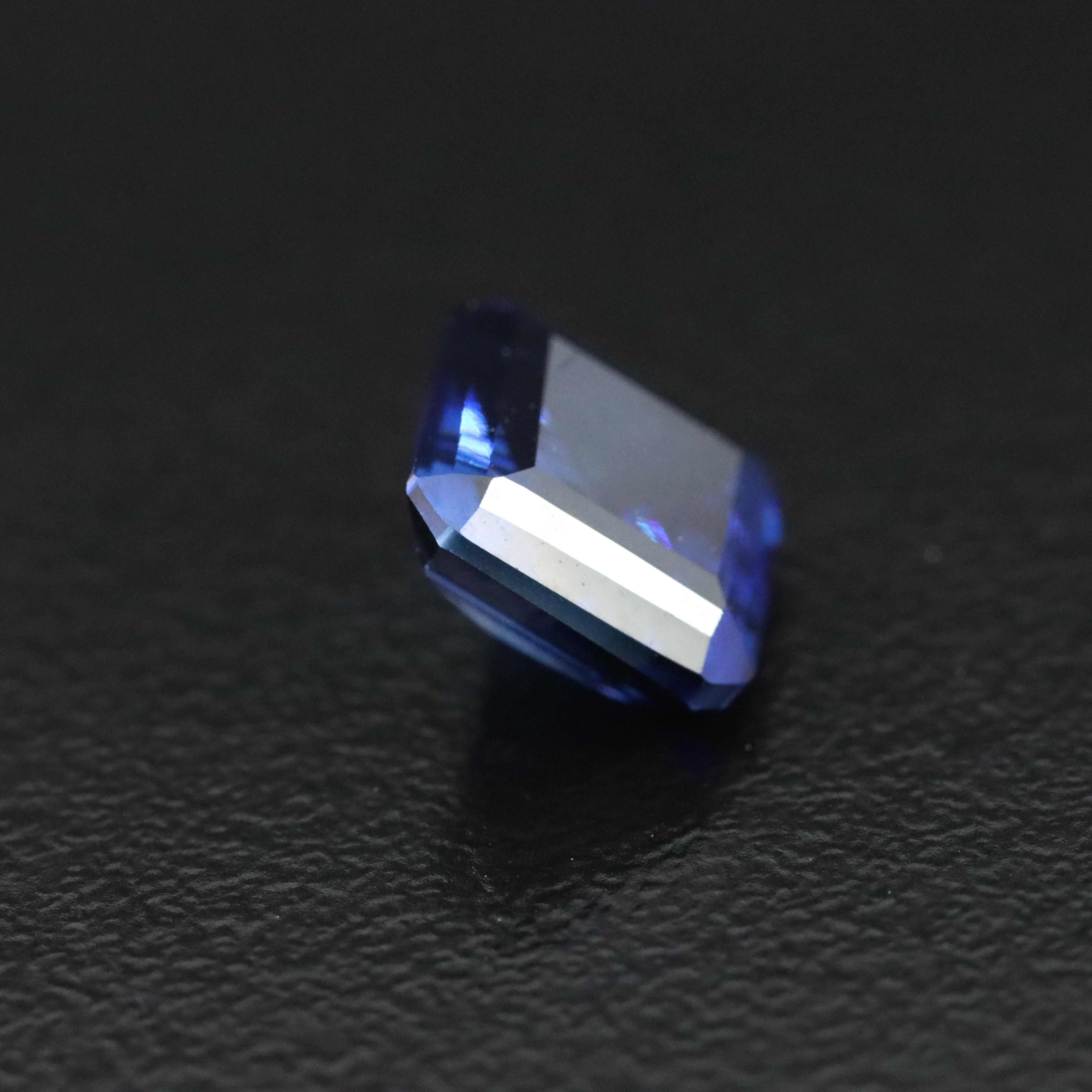Loose 3.42 CT Lab Grown Sapphire