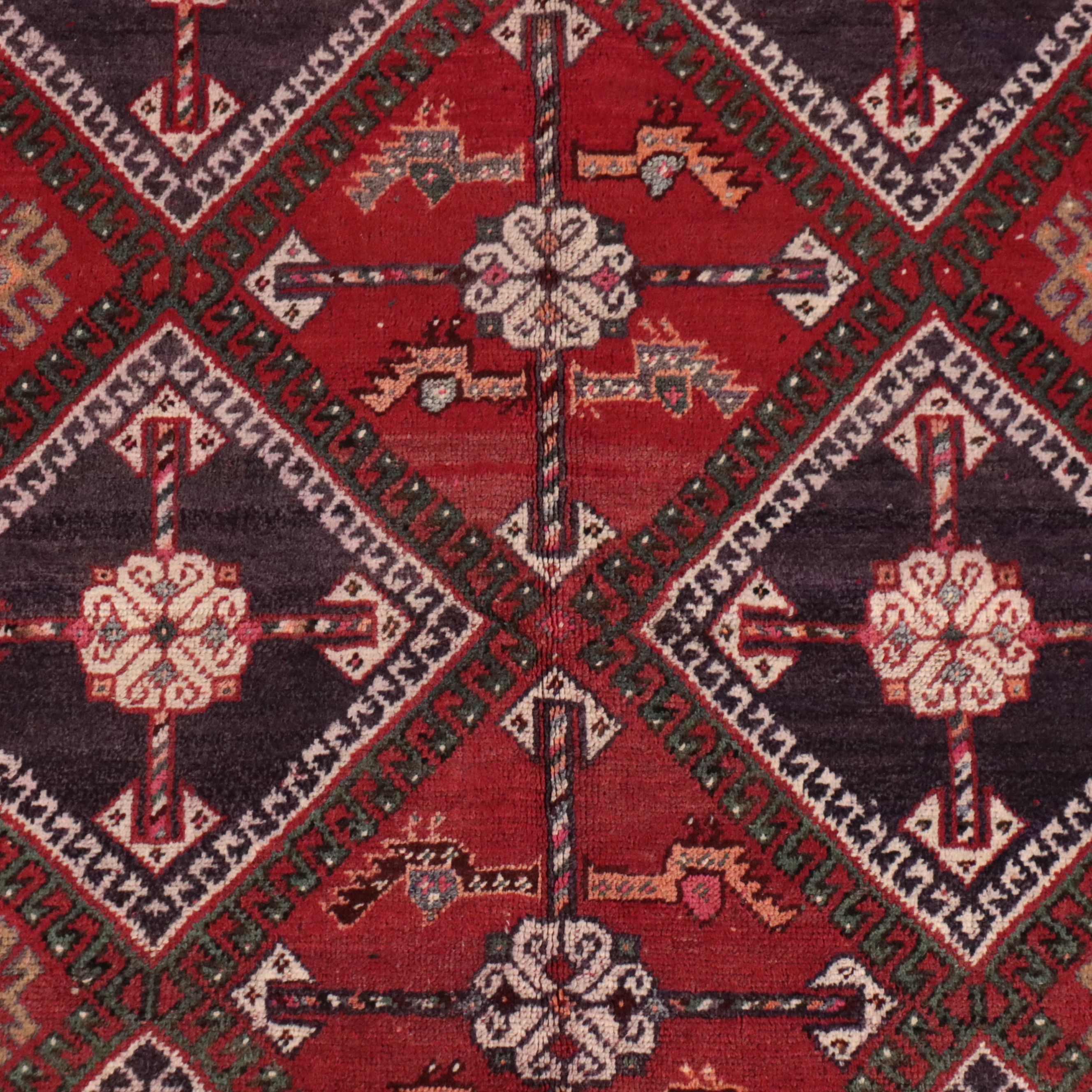 4'9 x 6'6 Hand-Knotted Persian Qashqai Area Rug
