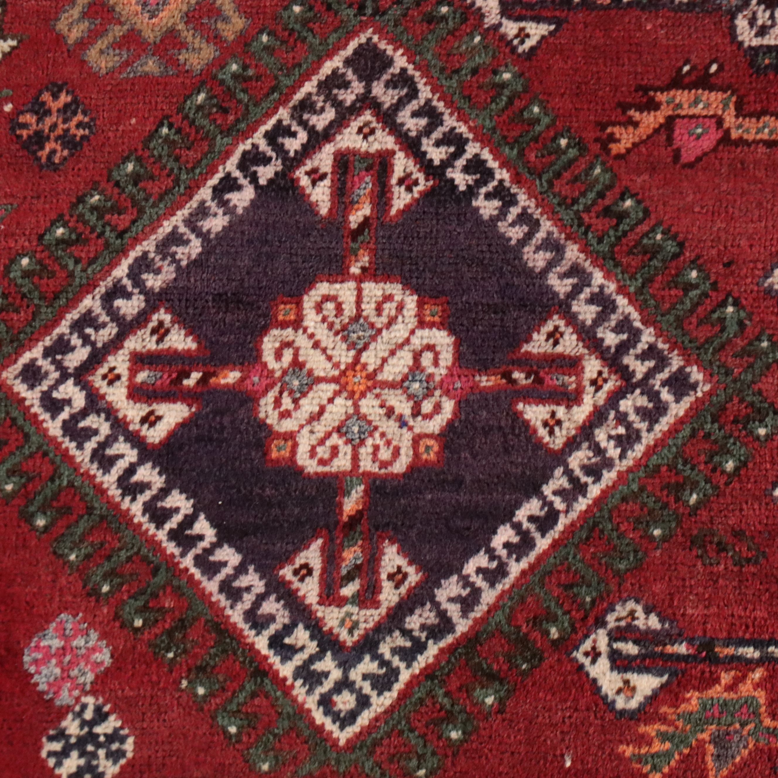 4'9 x 6'6 Hand-Knotted Persian Qashqai Area Rug