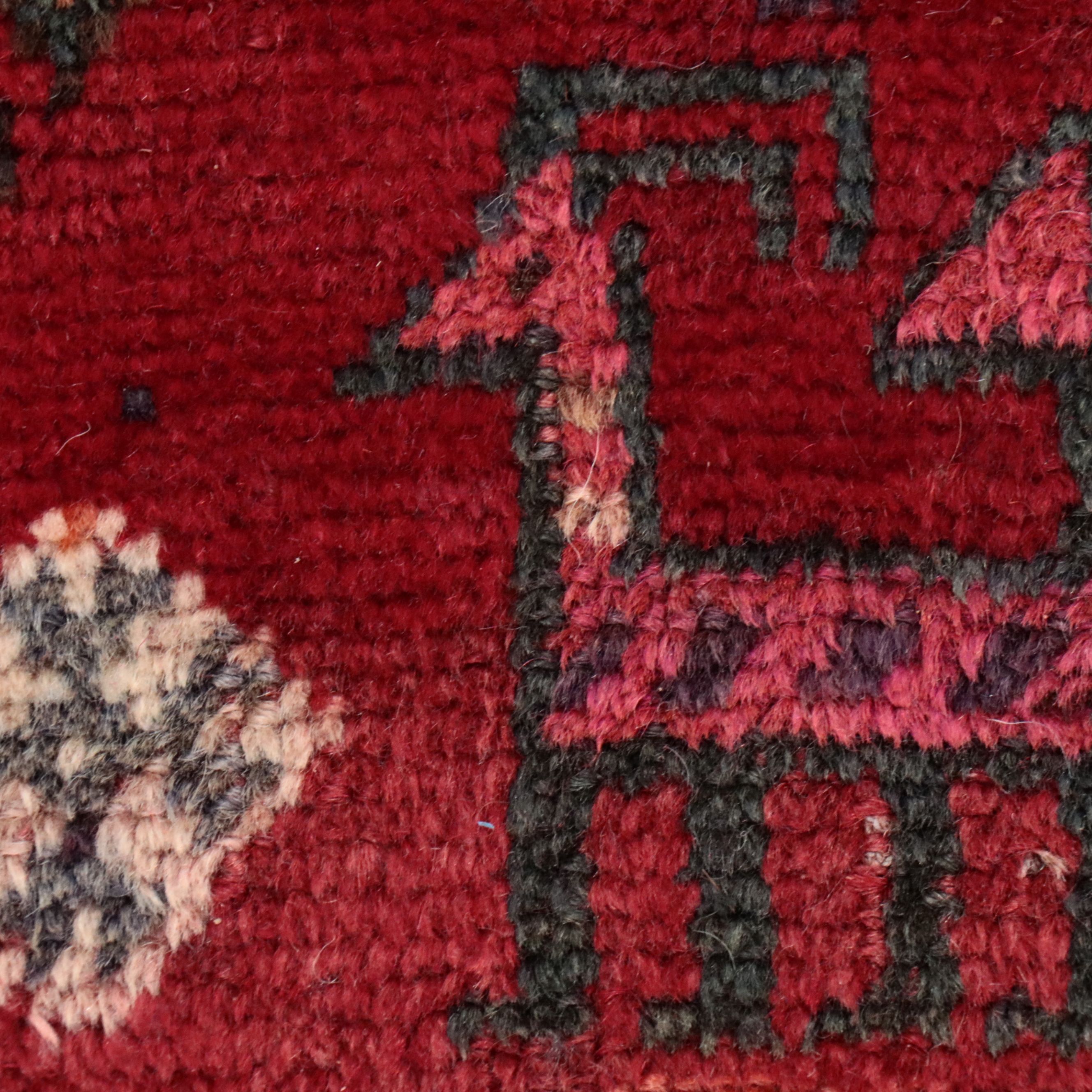 4'9 x 6'6 Hand-Knotted Persian Qashqai Area Rug